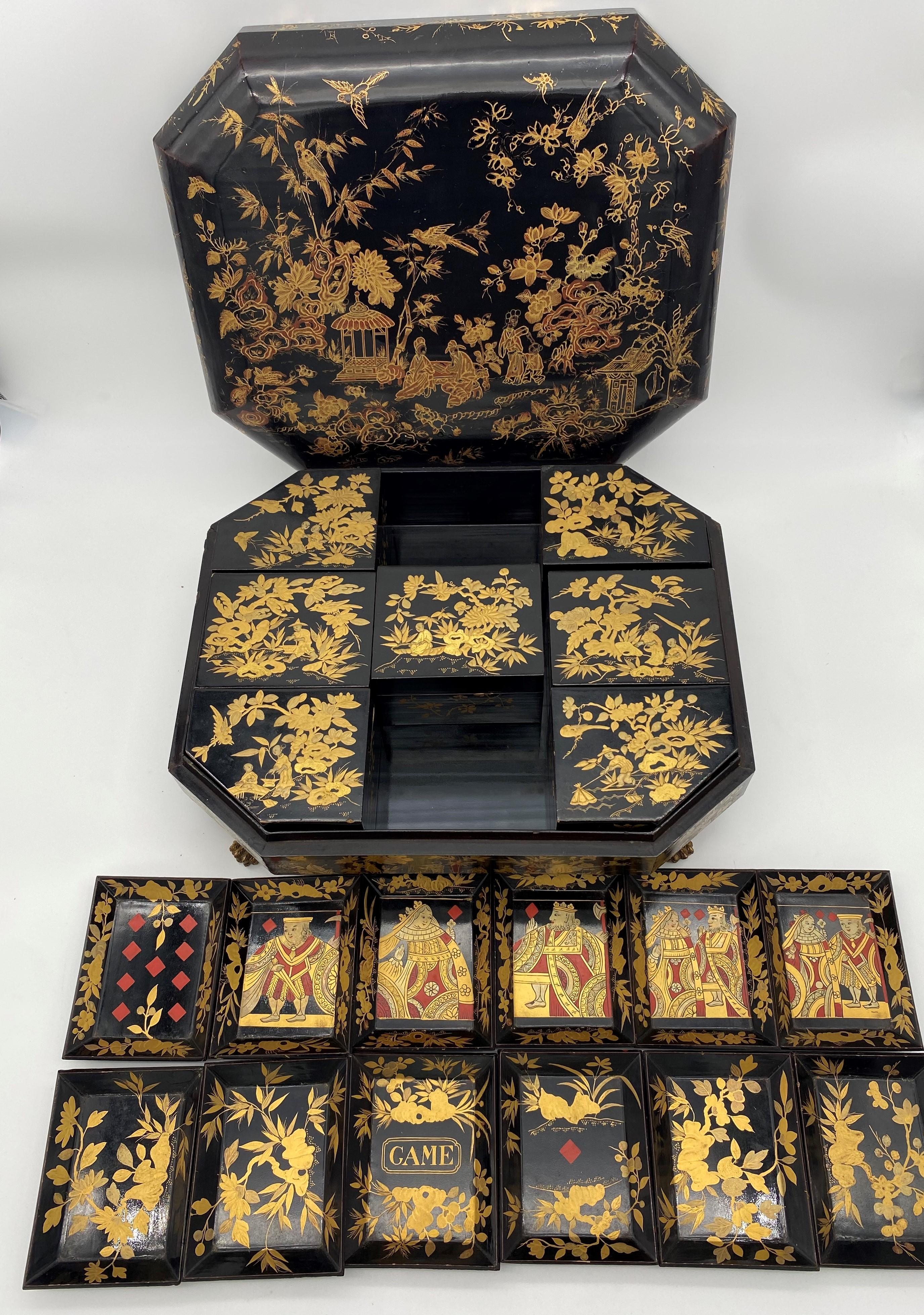 Antique 18th Century Export Chinese Lacquer Gaming Box In Good Condition For Sale In Brea, CA