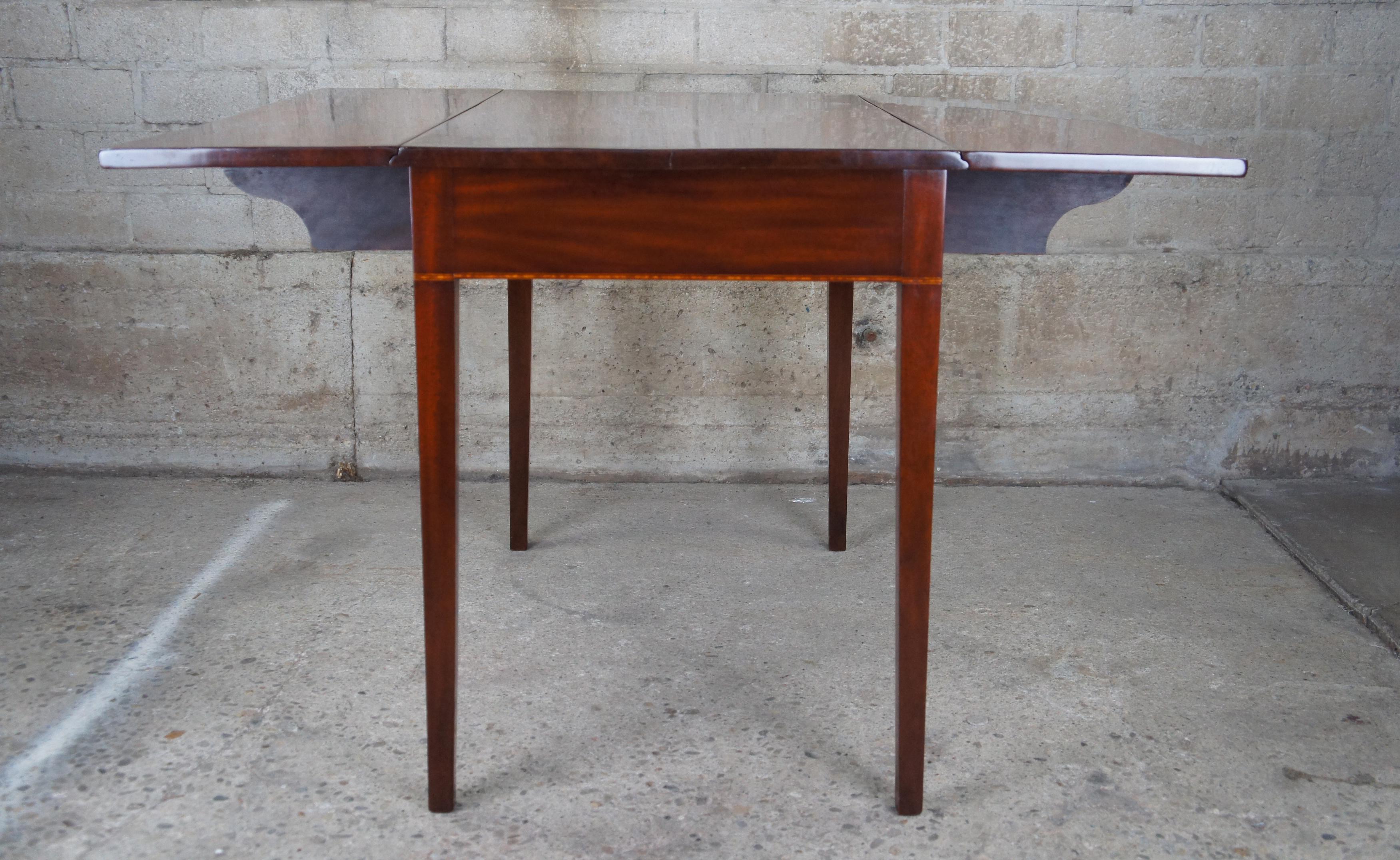 Antique 18th Century Federal Mahogany Pembroke Drop Leaf Dining Console Table 1