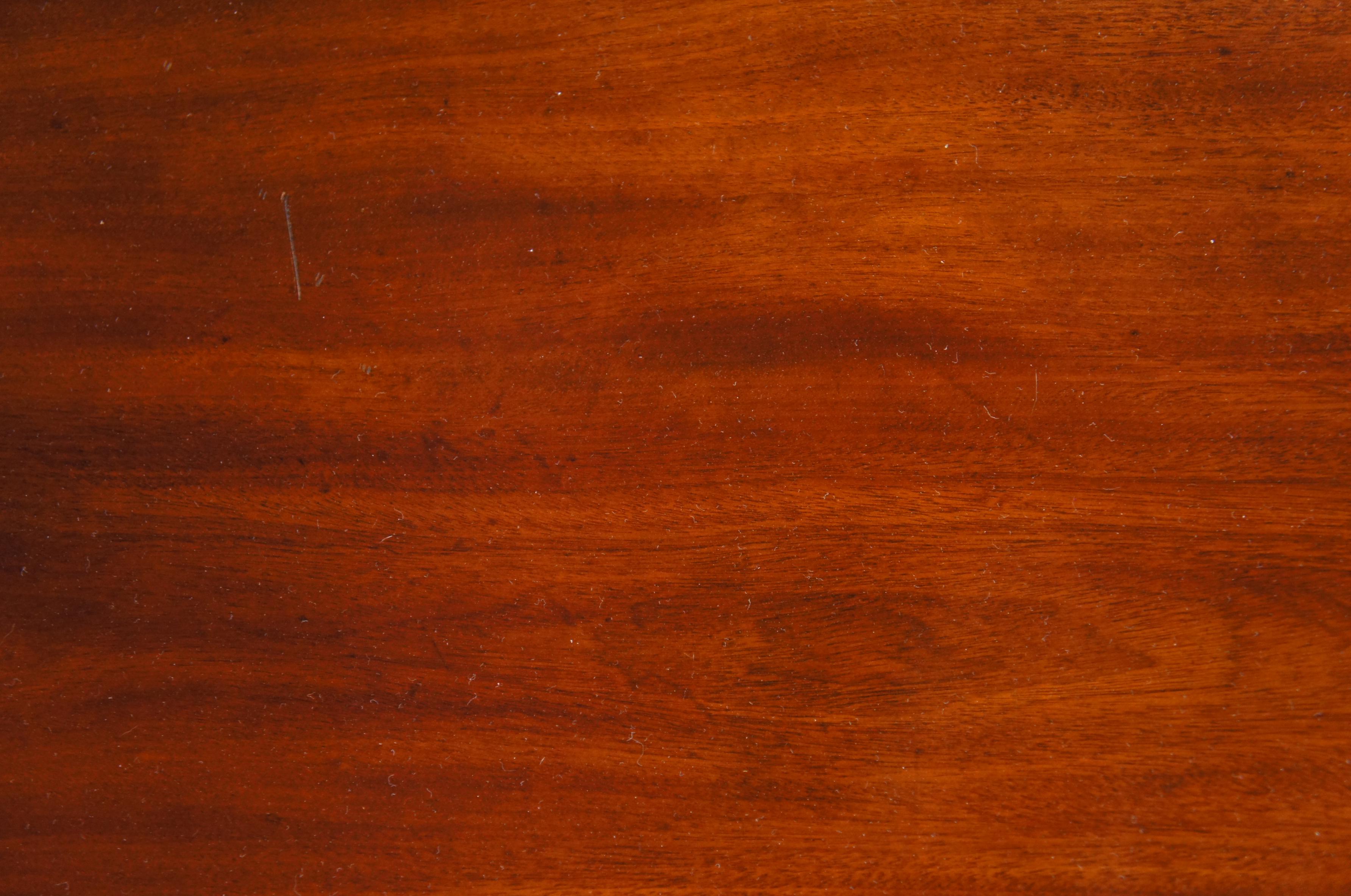 Antique 18th Century Federal Mahogany Pembroke Drop Leaf Dining Console Table 4