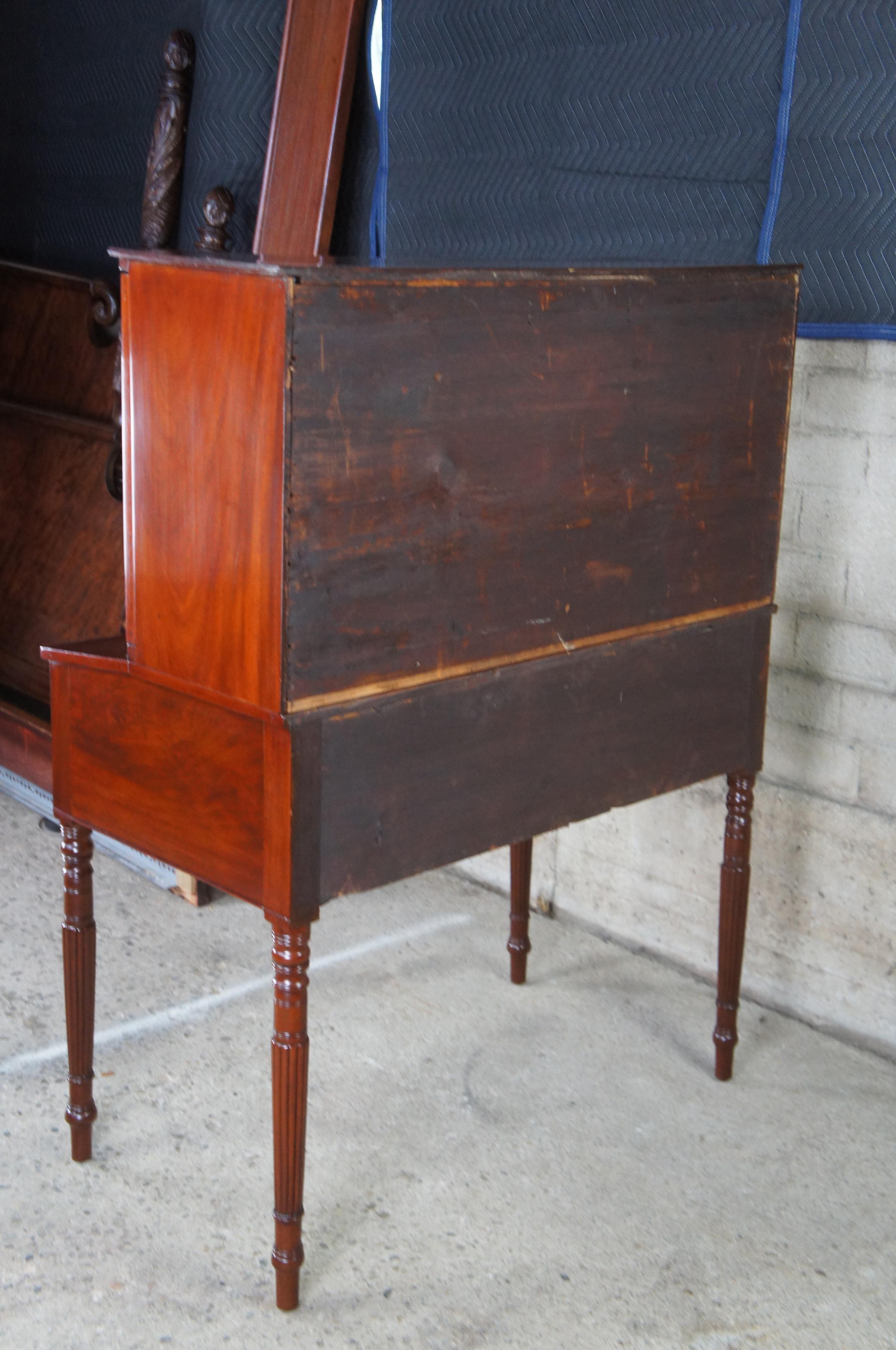 Antique 18th Century Federal Sheraton Mahogany Fall Front Secretary Writing Desk For Sale 6