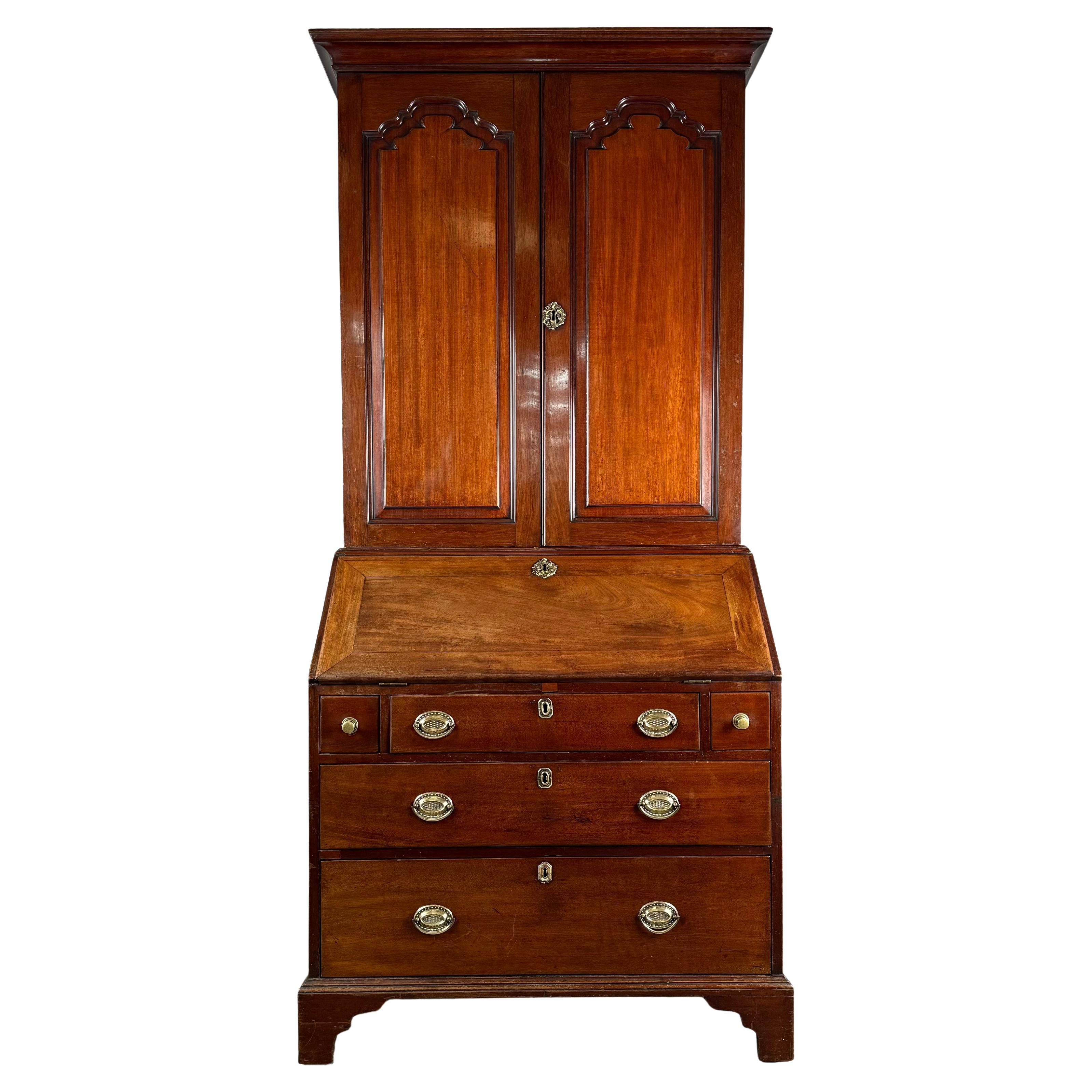 Bibliothèque de bureau du 18ème siècle de qualité supérieure en acajou ( REF AF-3190 )