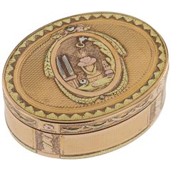 Antique 18th Century French 18-Karat Three-Color Gold Snuff Box, circa 1770