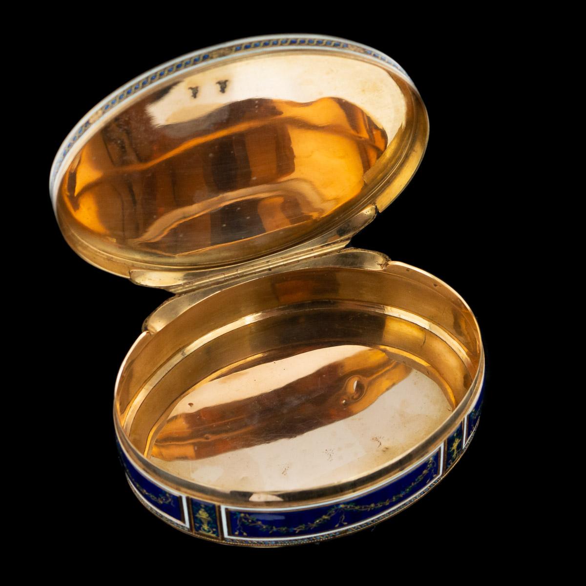 18th Century and Earlier Antique 18th Century French 18-Karat Gold and Enamel Snuff Box, Paris circa 1784