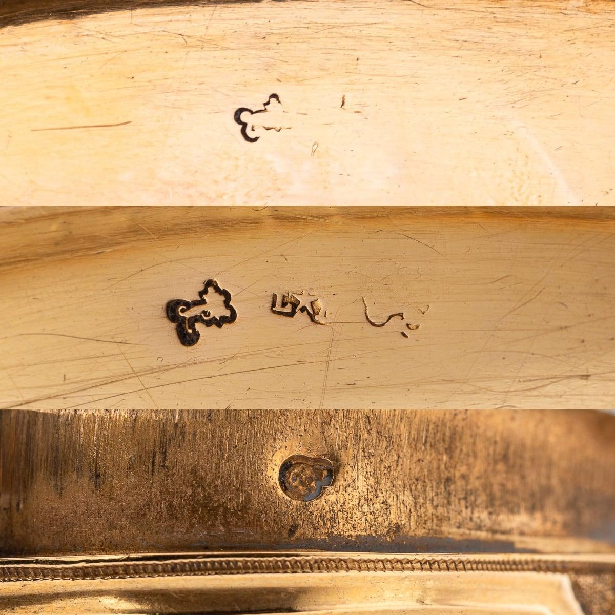 Ancienne tabatière française du XVIIIe siècle en or 18 carats à trois couleurs, Paris c.1770 en vente 13