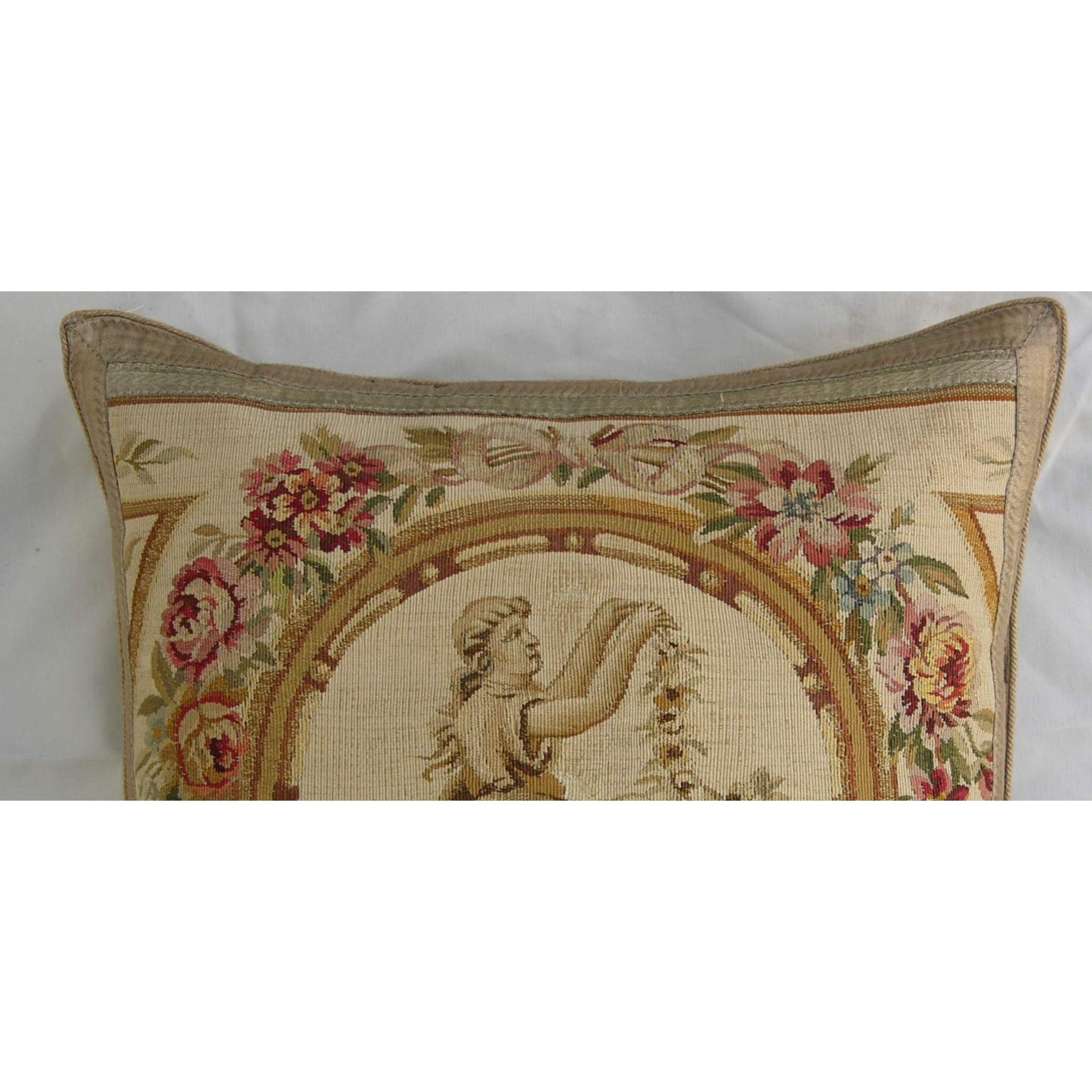 Ancien oreiller en tapisserie d'Aubusson du 18ème siècle 21'' x 20