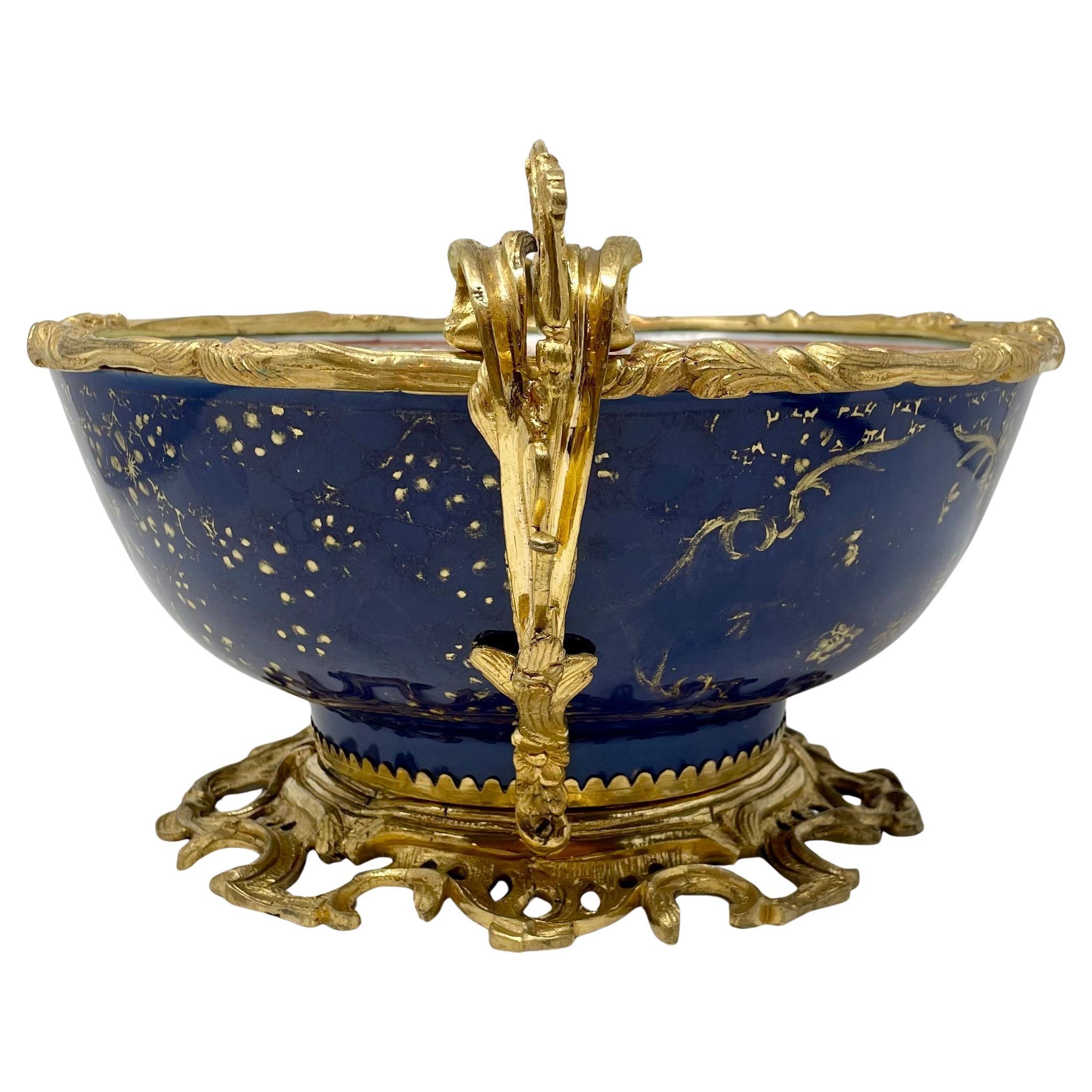 Antique 18th Century French Blue Porcelain Bowl with 19th Century Ormolu Mounts. For Sale 7