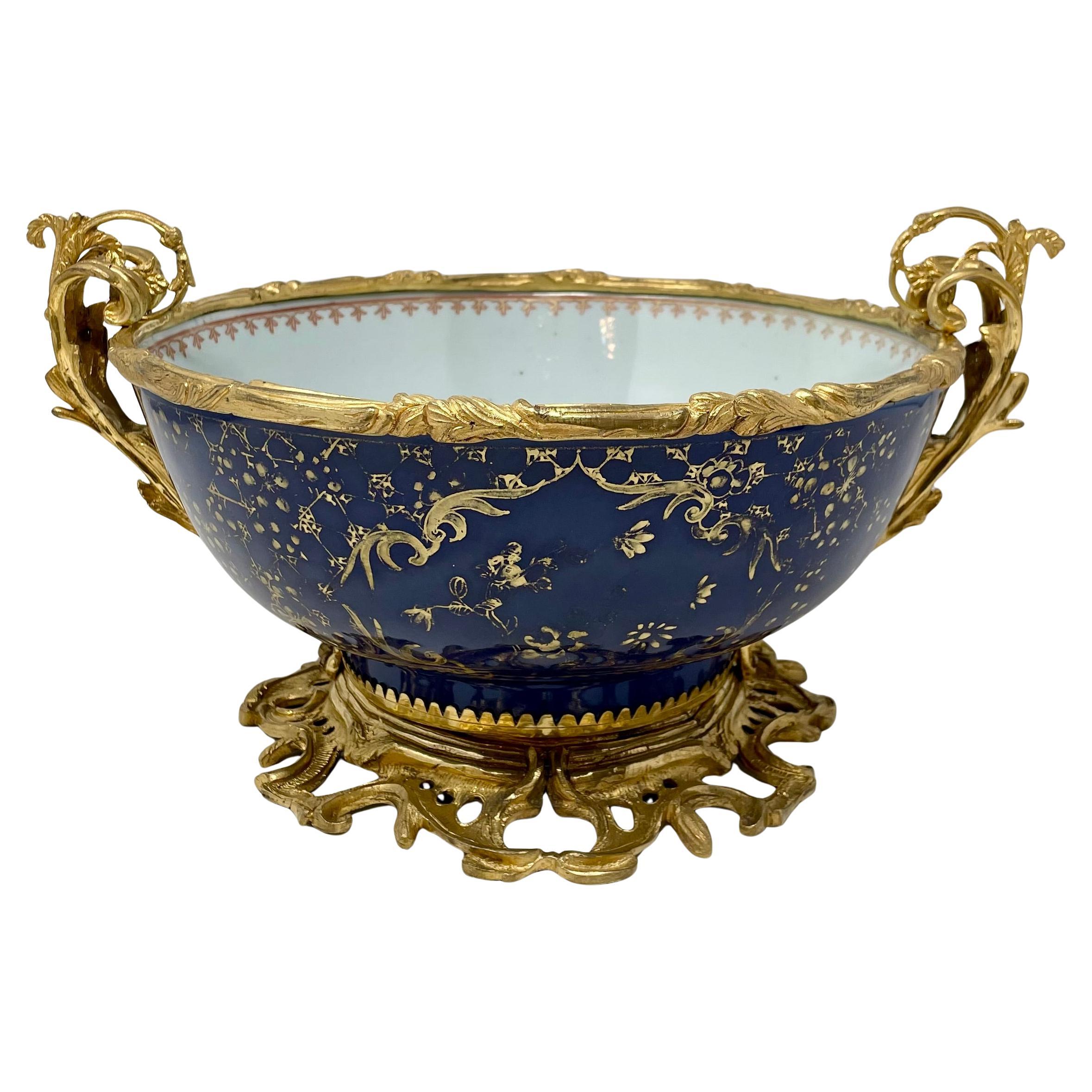 Antique 18th Century French Blue Porcelain Bowl with 19th Century Ormolu Mounts. For Sale 6