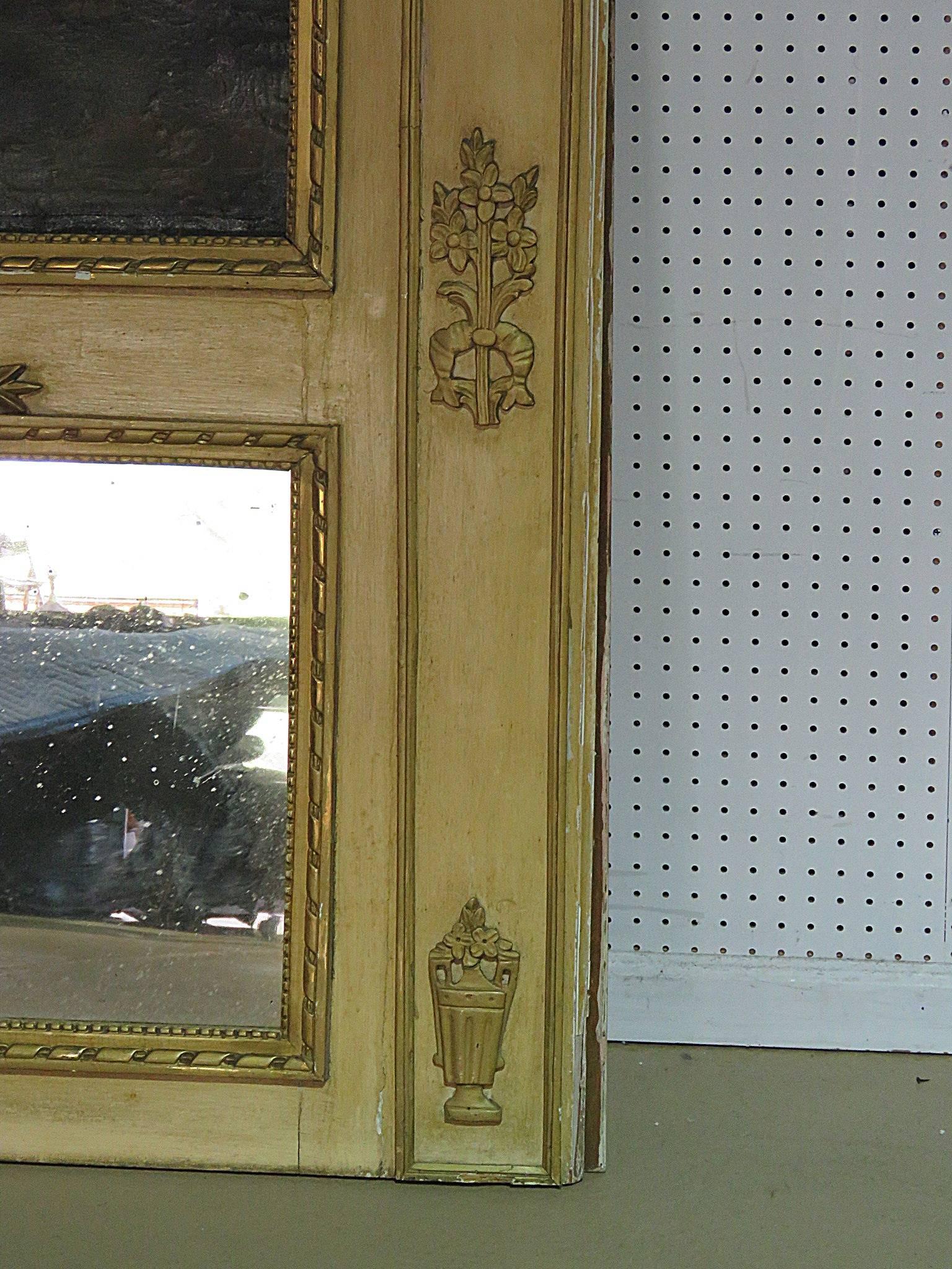 Antique 18th Century French Louis XVI Style Trumeau Mirror In Fair Condition For Sale In Swedesboro, NJ