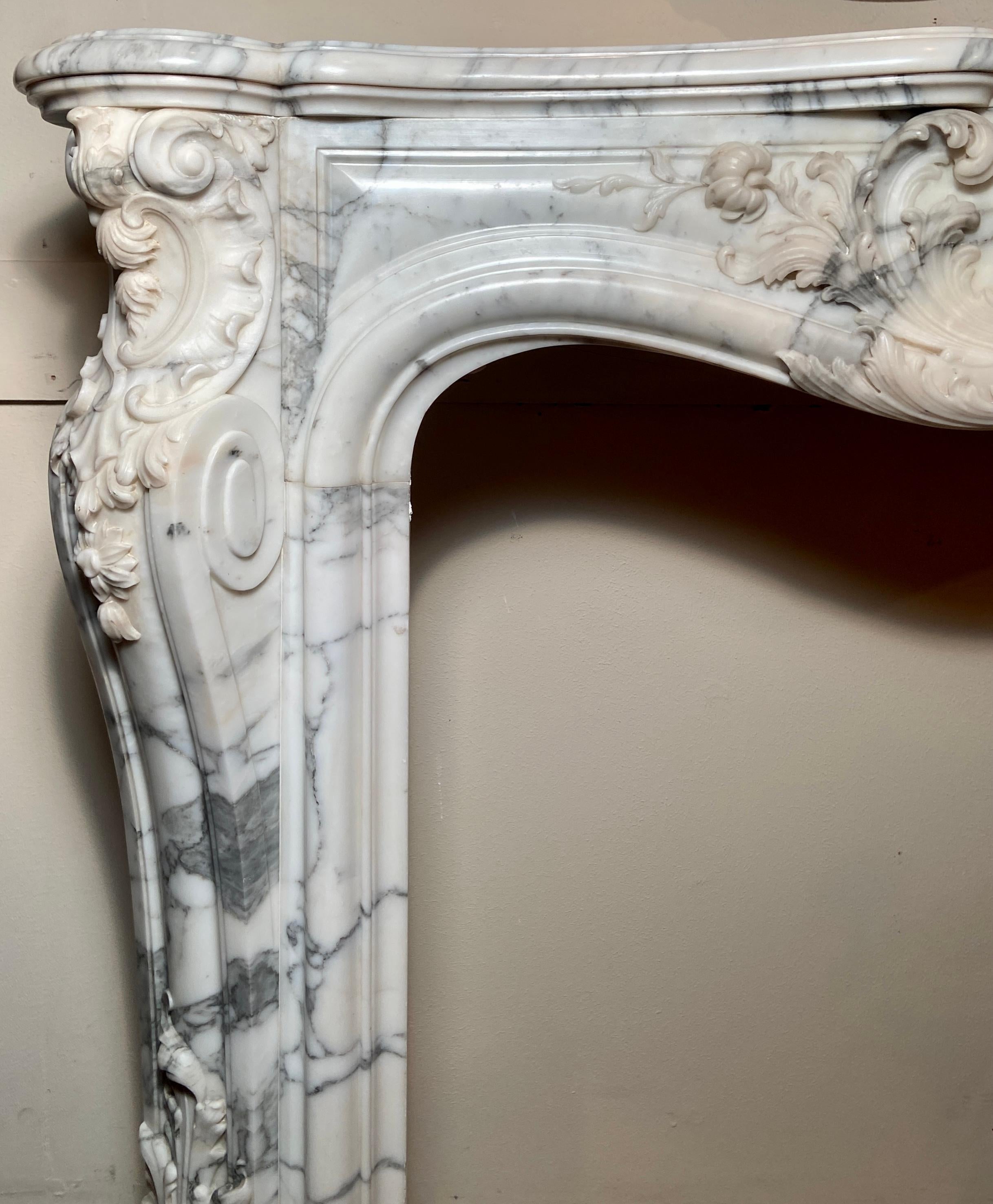 Antique 18th Century French Richly Sculpted Marble Mantelpiece In Good Condition In New Orleans, LA