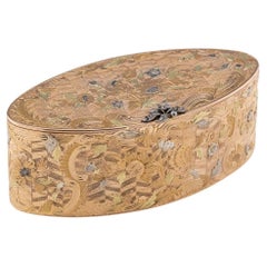 Antigua caja de rapé francesa del siglo XVIII de oro de 18 quilates y tres colores c.1780
