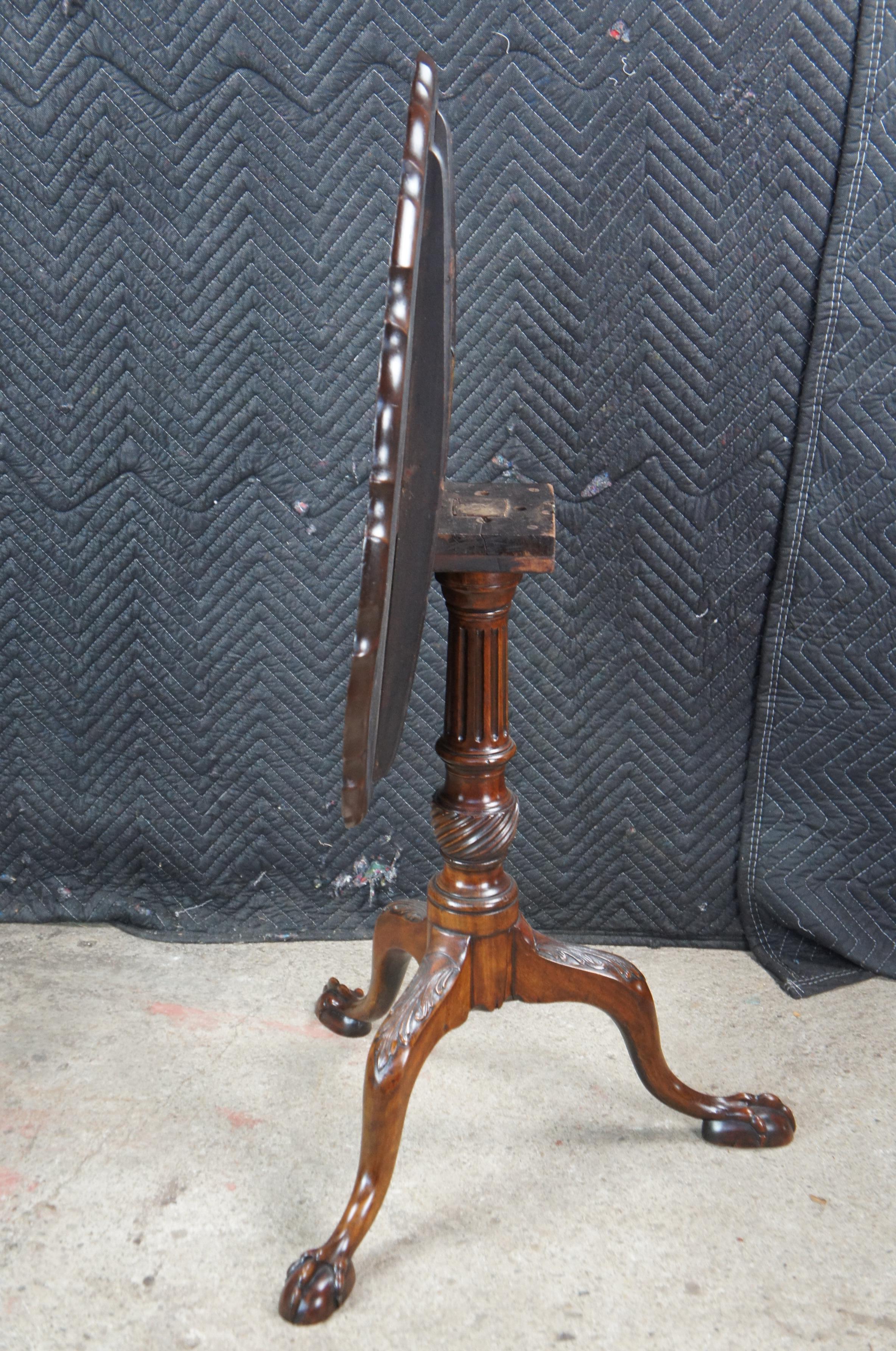 Antique 18th Century George II Solid Mahogany Pie Crust Tilt Top Tea Table For Sale 5