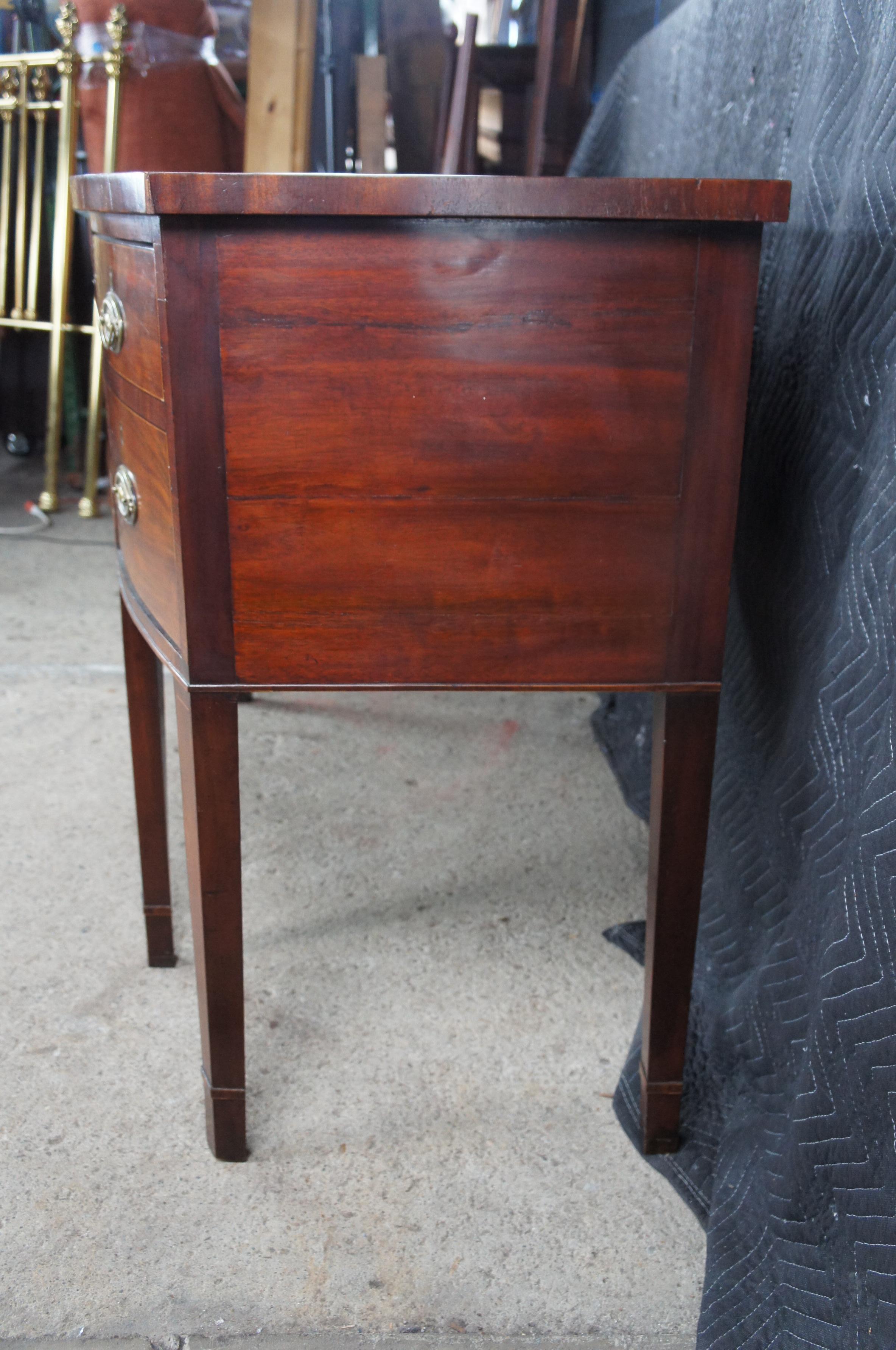 Antique 18th Century George III Inlaid Mahogany Bowfront Buffet Sideboard Server For Sale 10