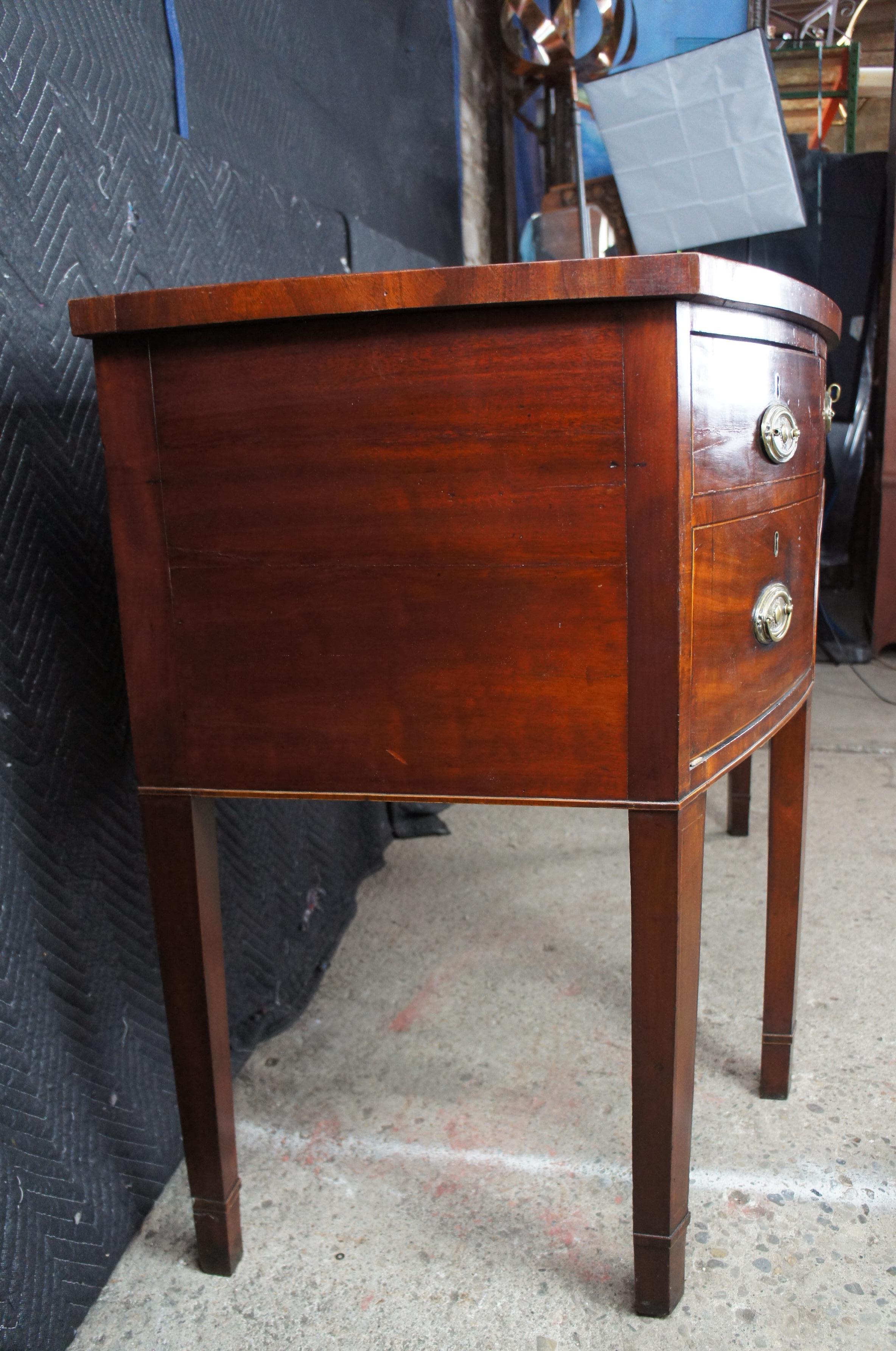 Antique 18th Century George III Inlaid Mahogany Bowfront Buffet Sideboard Server For Sale 11