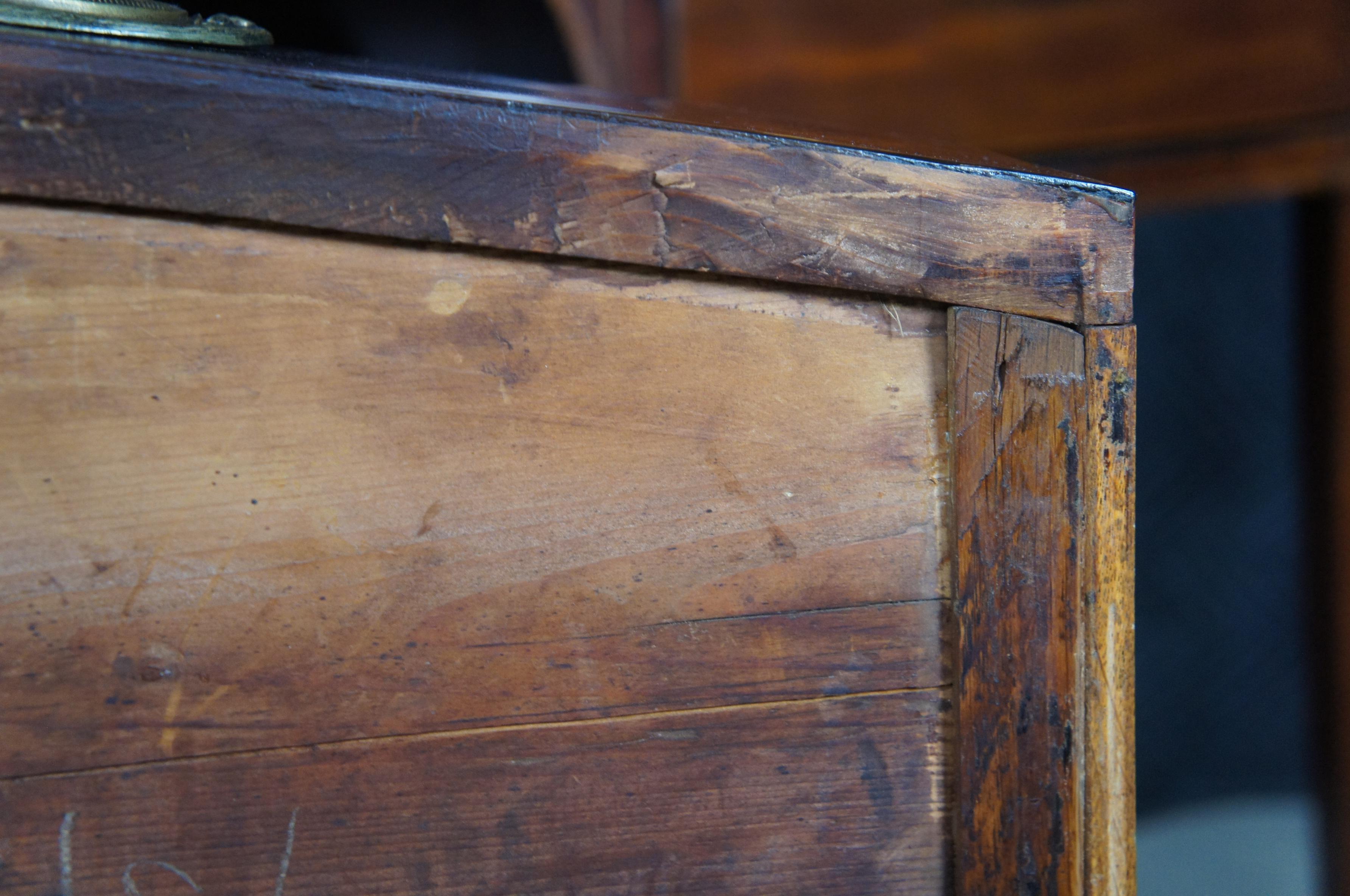 Antique 18th Century George III Inlaid Mahogany Bowfront Buffet Sideboard Server For Sale 12
