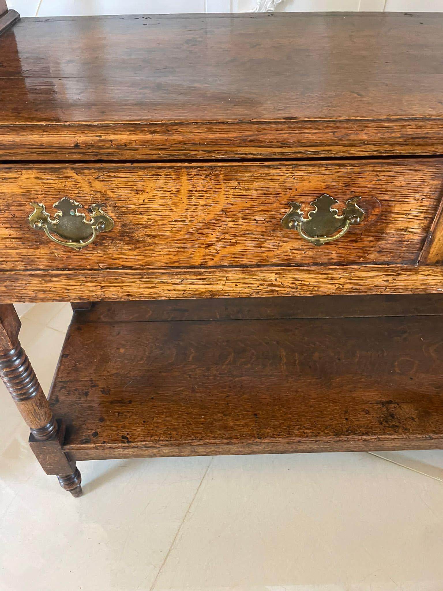 18th Century and Earlier Antique 18th Century George III Quality Oak Dresser and Original Rack