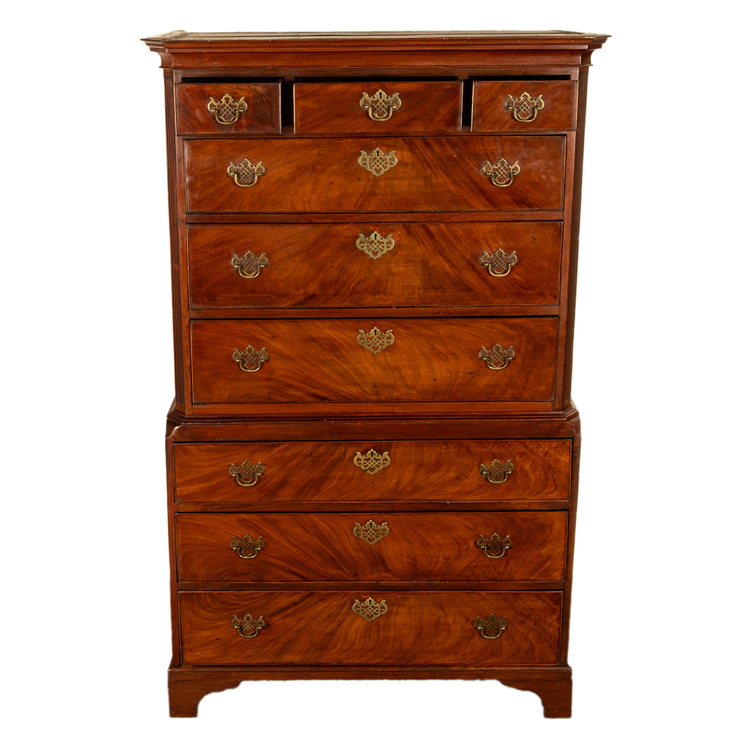 Antique 18th Century Georgian Flame Mahogany Chest on Chest Highboy Dresser 1780 For Sale 4