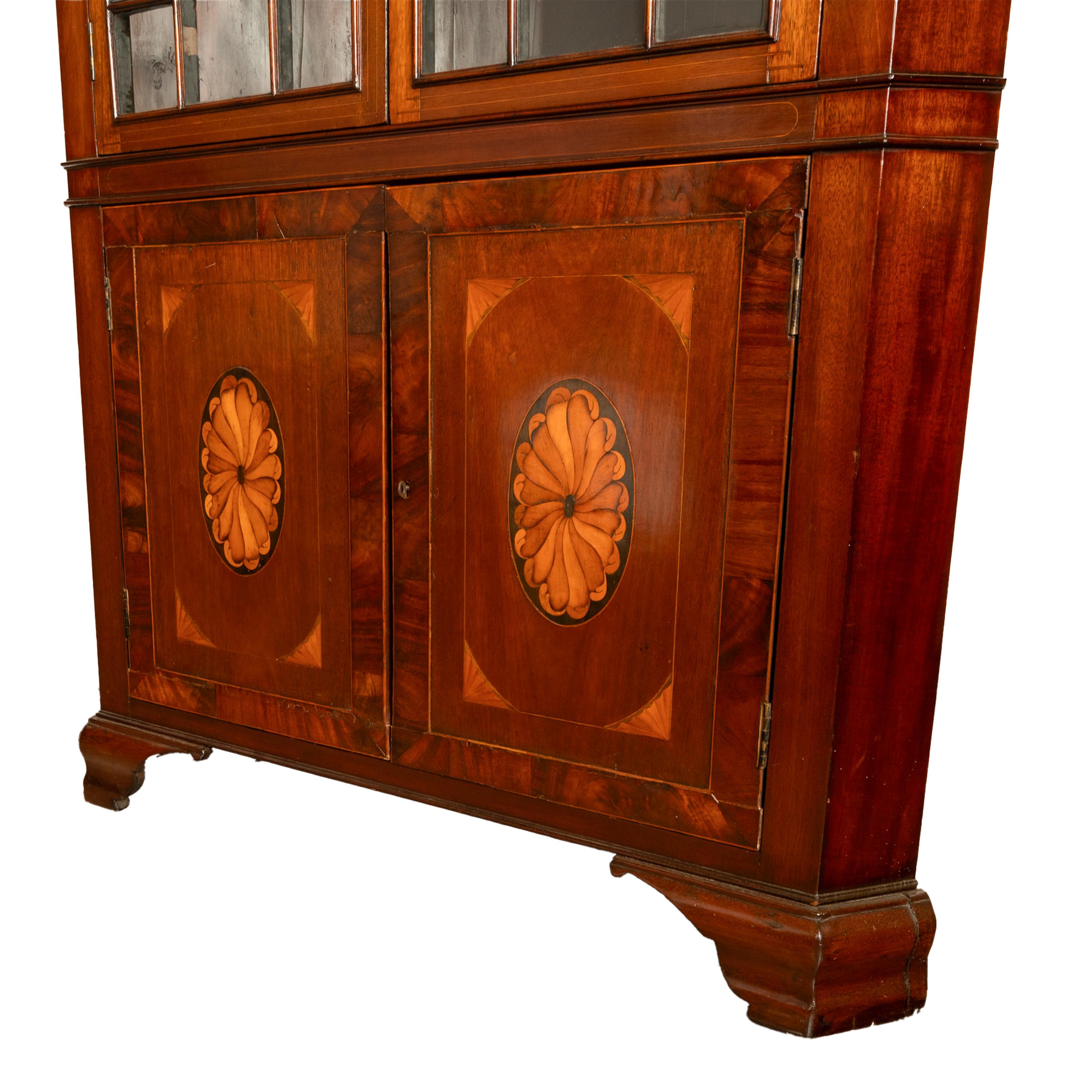 Antique 18th Century Georgian Inlaid Mahogany Freestanding Corner Cabinet 1790 For Sale 5
