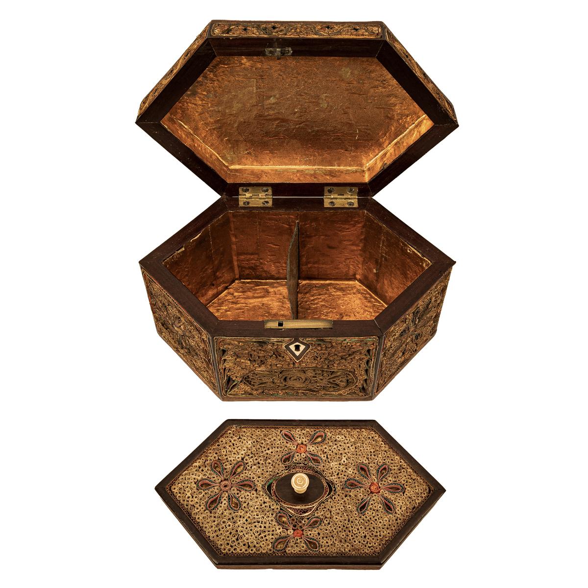 Antique 18th Century Georgian Mahoghany Paper Scroll Work Tea Caddy Box 1780 For Sale 3