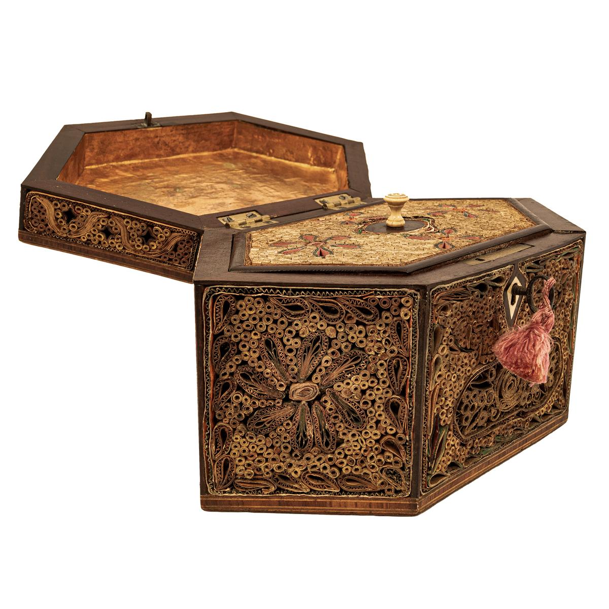 Antique 18th Century Georgian Mahoghany Paper Scroll Work Tea Caddy Box 1780 For Sale 5