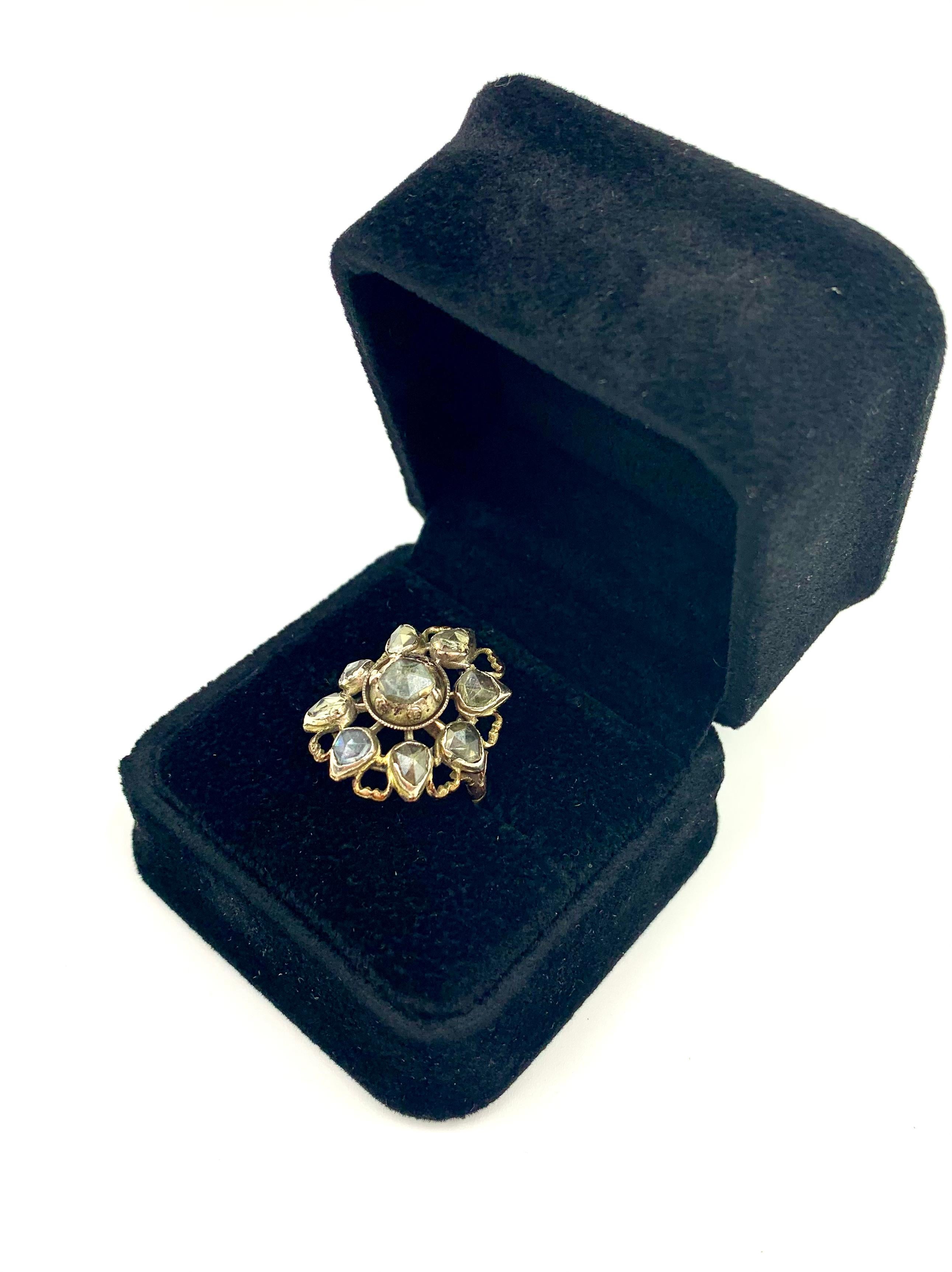 Antiker georgianischer Verlobungsring aus 14 Karat Gold mit seltenem Herzmotiv aus dem 18. Jahrhundert im Angebot 8