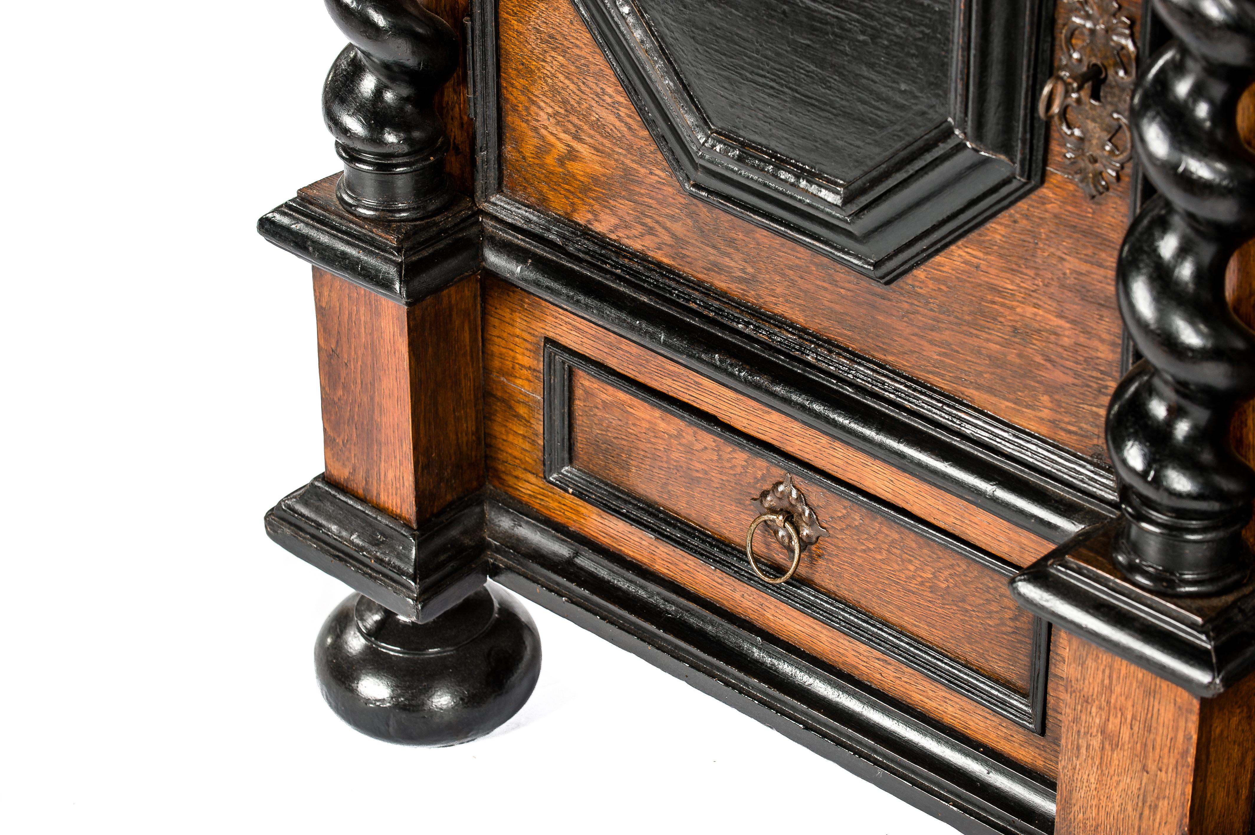 Antique 18th Century German Baroque Oak Cabinet with Black Panels For Sale 13