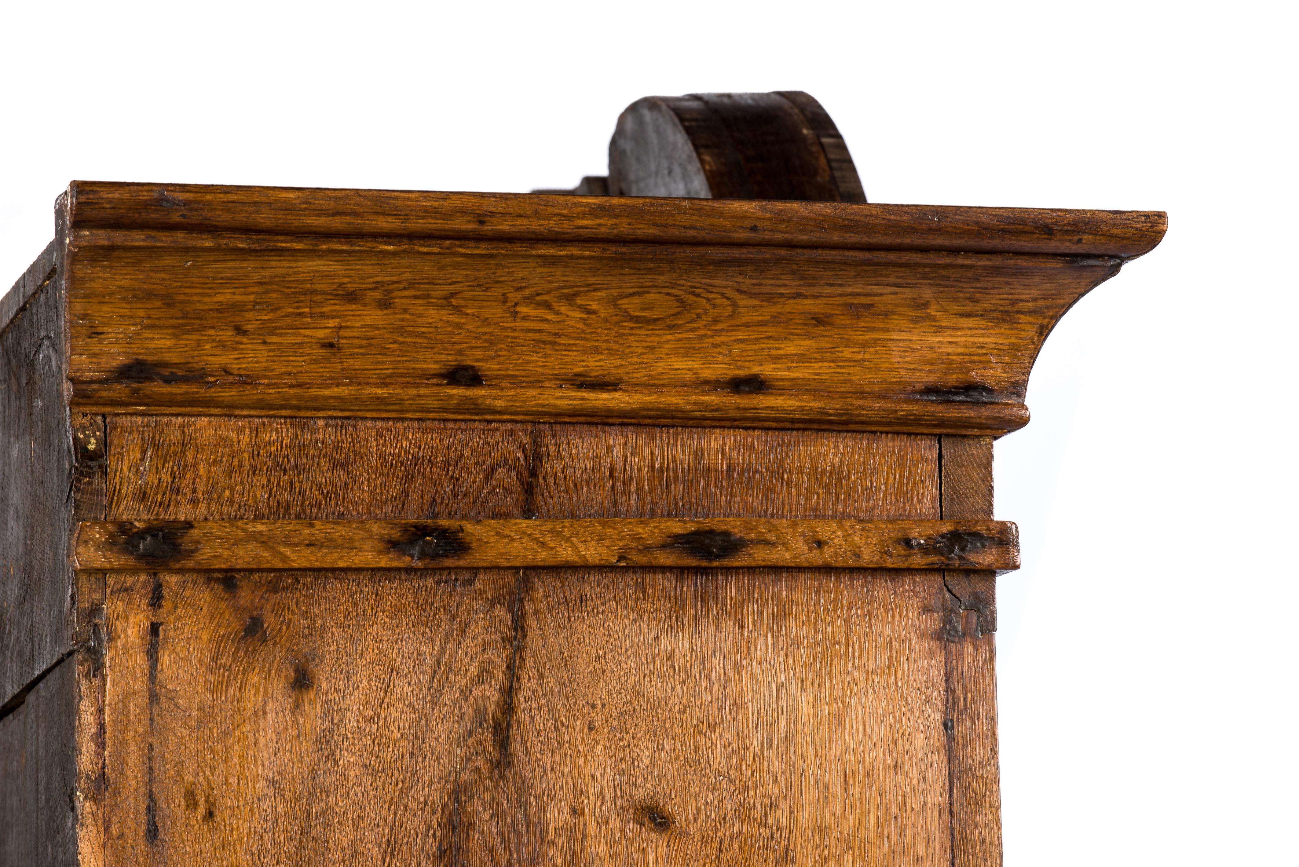 Antique 18th Century German Baroque Warm Brown Solid Oak Display Cabinet For Sale 11
