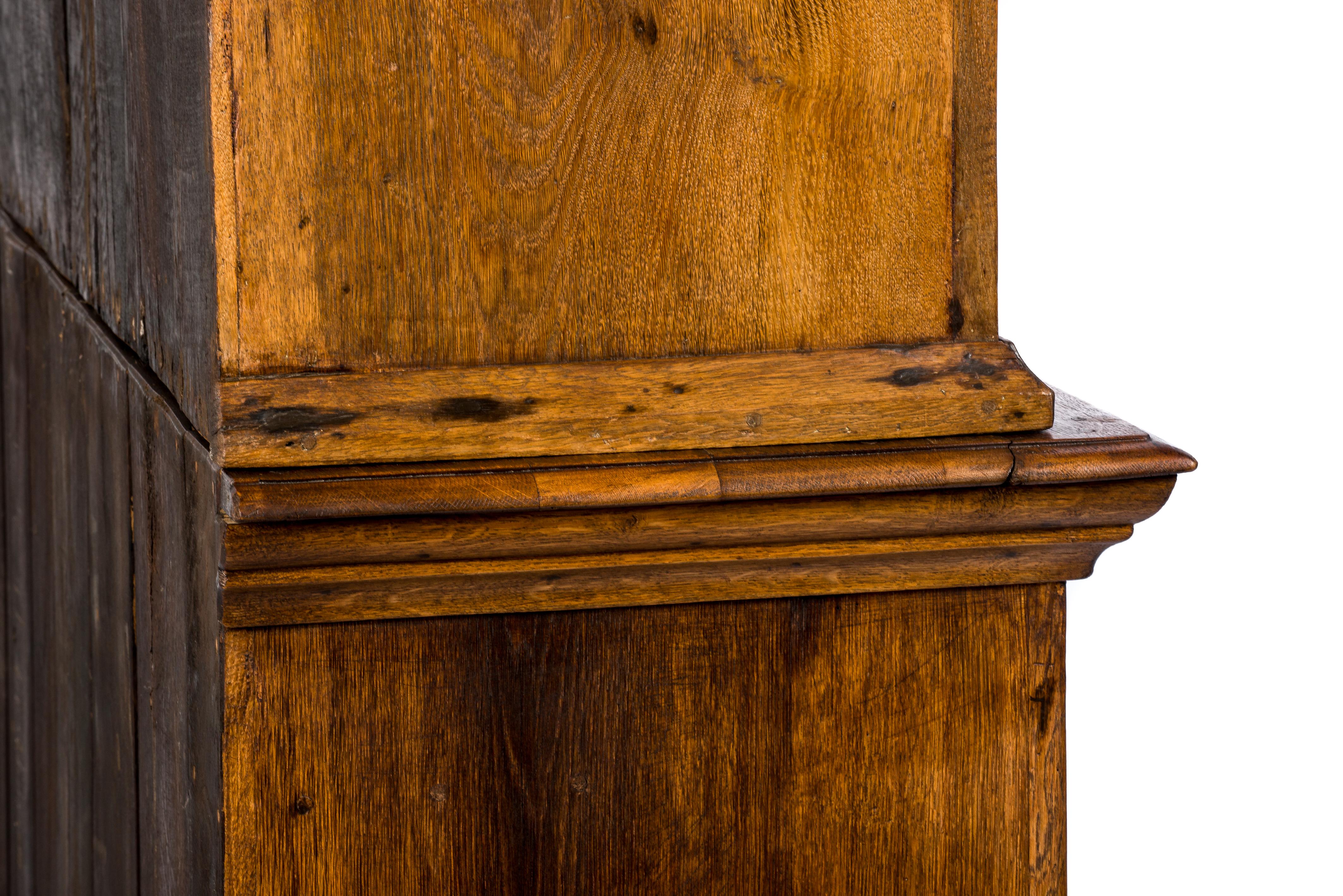 Antique 18th Century German Baroque Warm Brown Solid Oak Display Cabinet For Sale 12