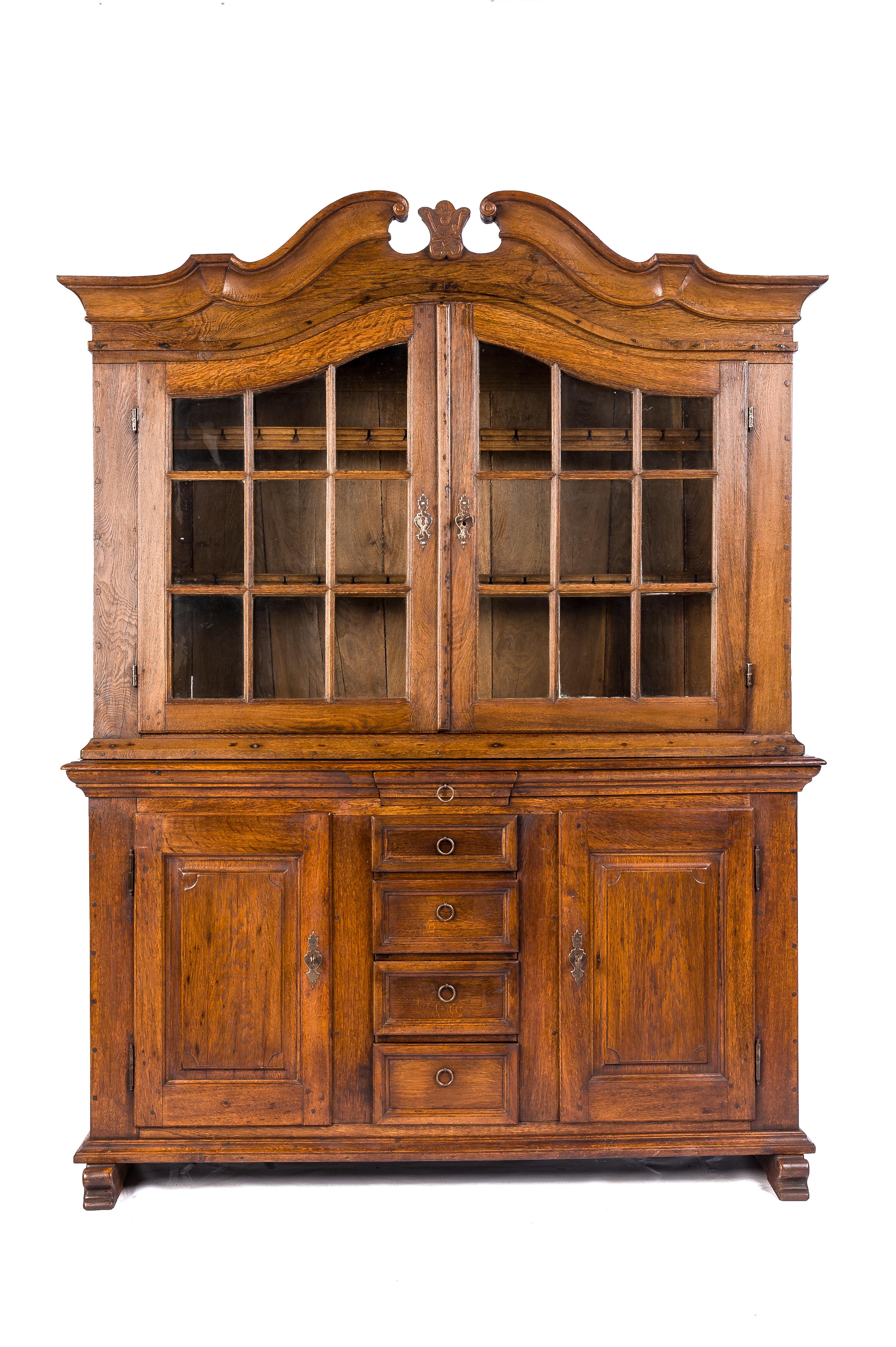 Polished Antique 18th Century German Baroque Warm Brown Solid Oak Display Cabinet For Sale