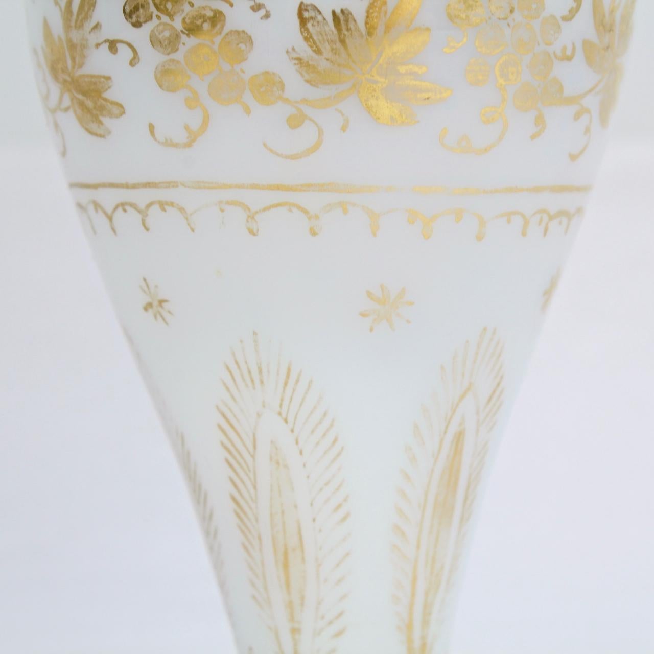 Antique 18th Century Gilt White Milk Glass Vase in the Manner of James Giles For Sale 1