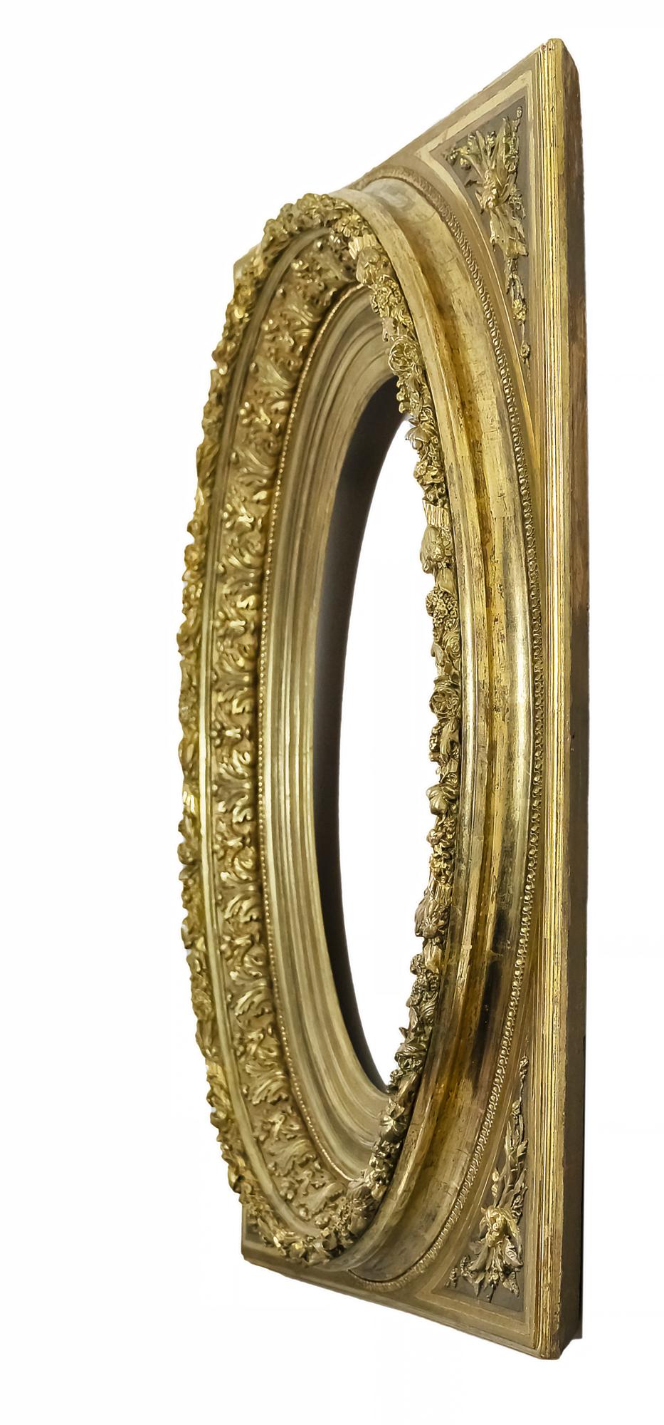 Antique french hand carved giltwood frame from the late 18th century.
The ornaments are decorated in two tone gold - matt and glossy.
Can be used for the painting or mirror.