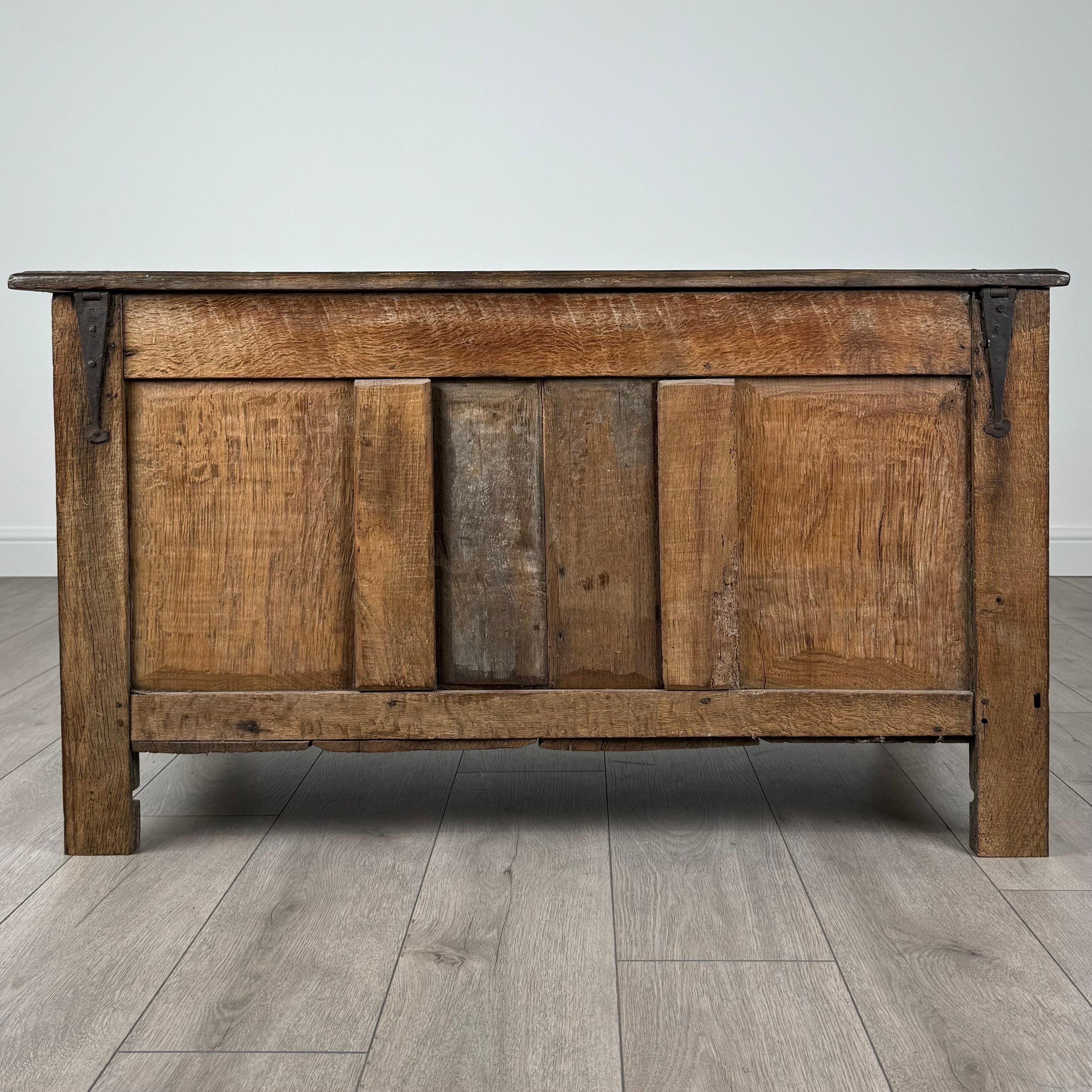 Quercia Antico forziere di buona qualità del XVIII secolo in Oak ( REF AFS-3511 ) in vendita