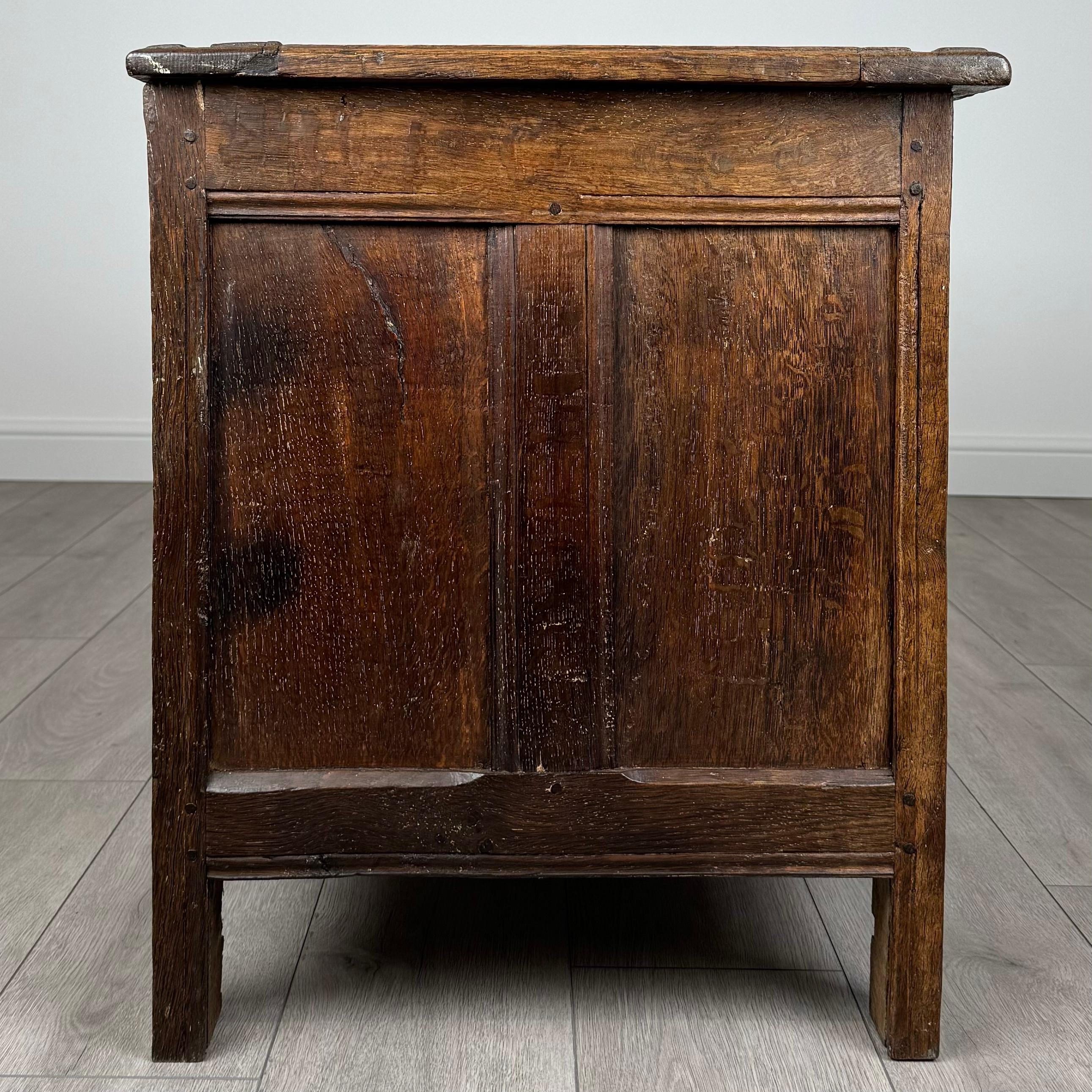 Antico forziere di buona qualità del XVIII secolo in Oak ( REF AFS-3511 ) in vendita 2