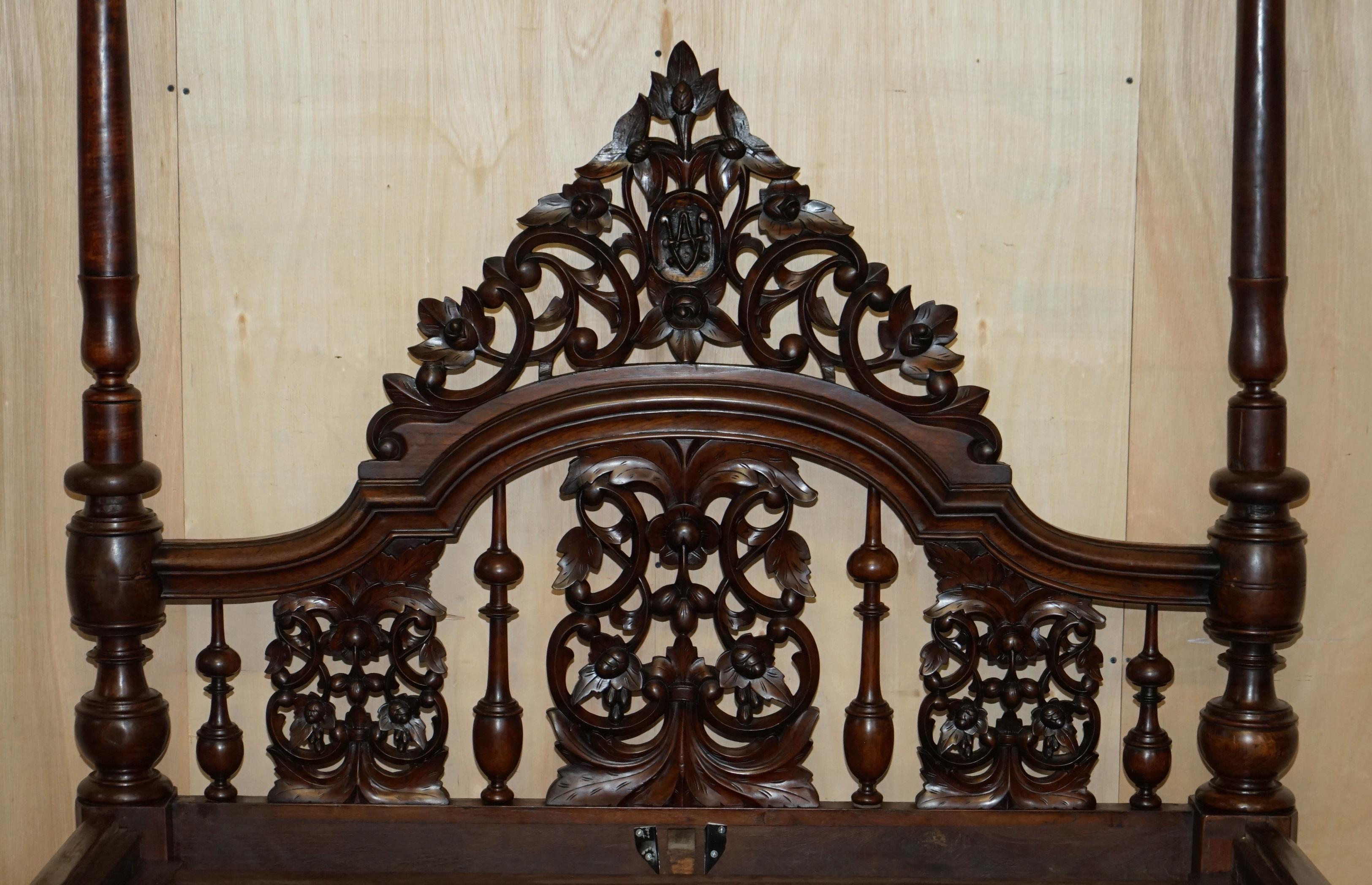 Hand-Crafted Antique 18th Century Heavily Carved Four Poster Bed Sublime Detail Must See For Sale