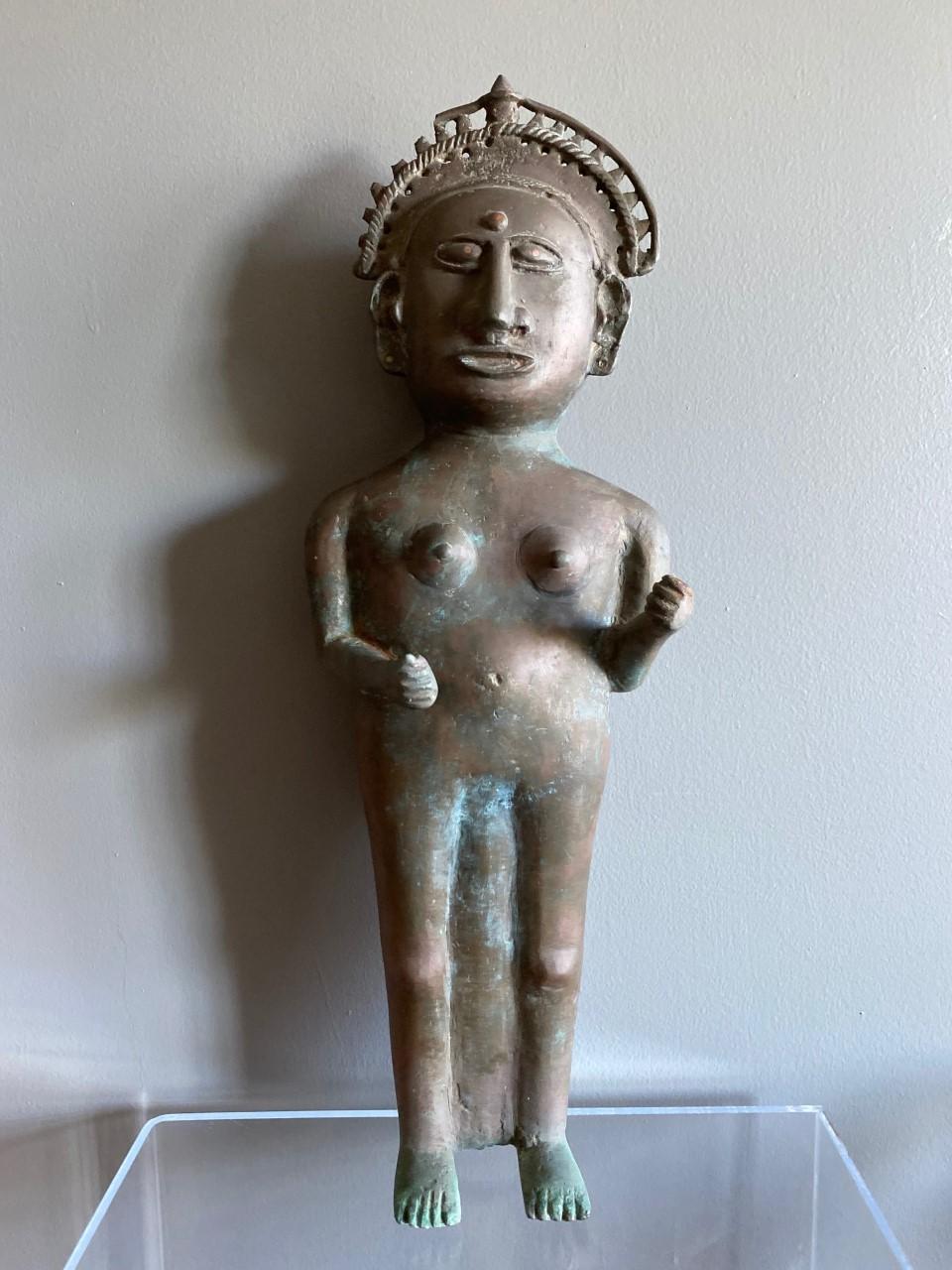 Antike Hindu Bronzeskulptur der Gottheit Ardhanarishvara aus dem 18. Jahrhundert im Angebot 3