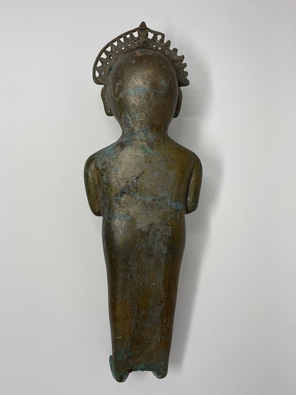 Antike Hindu Bronzeskulptur der Gottheit Ardhanarishvara aus dem 18. Jahrhundert im Angebot 11