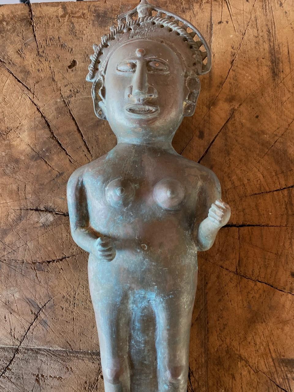 Artisanat Sculpture de divinité hindoue Ardhanarishvara du 18ème siècle en vente