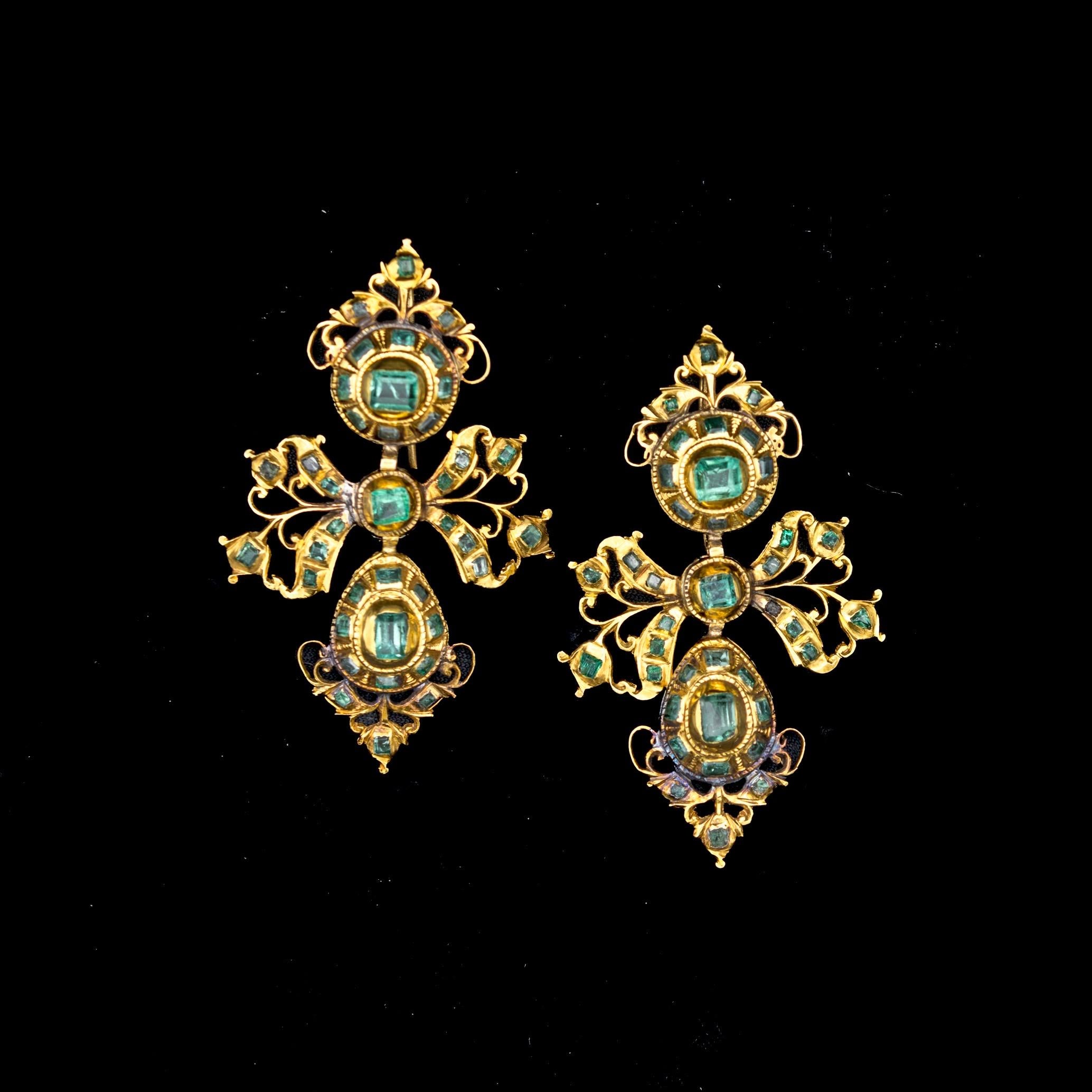 Antiguo Siglo XVIII Esmeralda Ibérica Pendientes Broche/Pendiente Demi Parure Español en venta 6