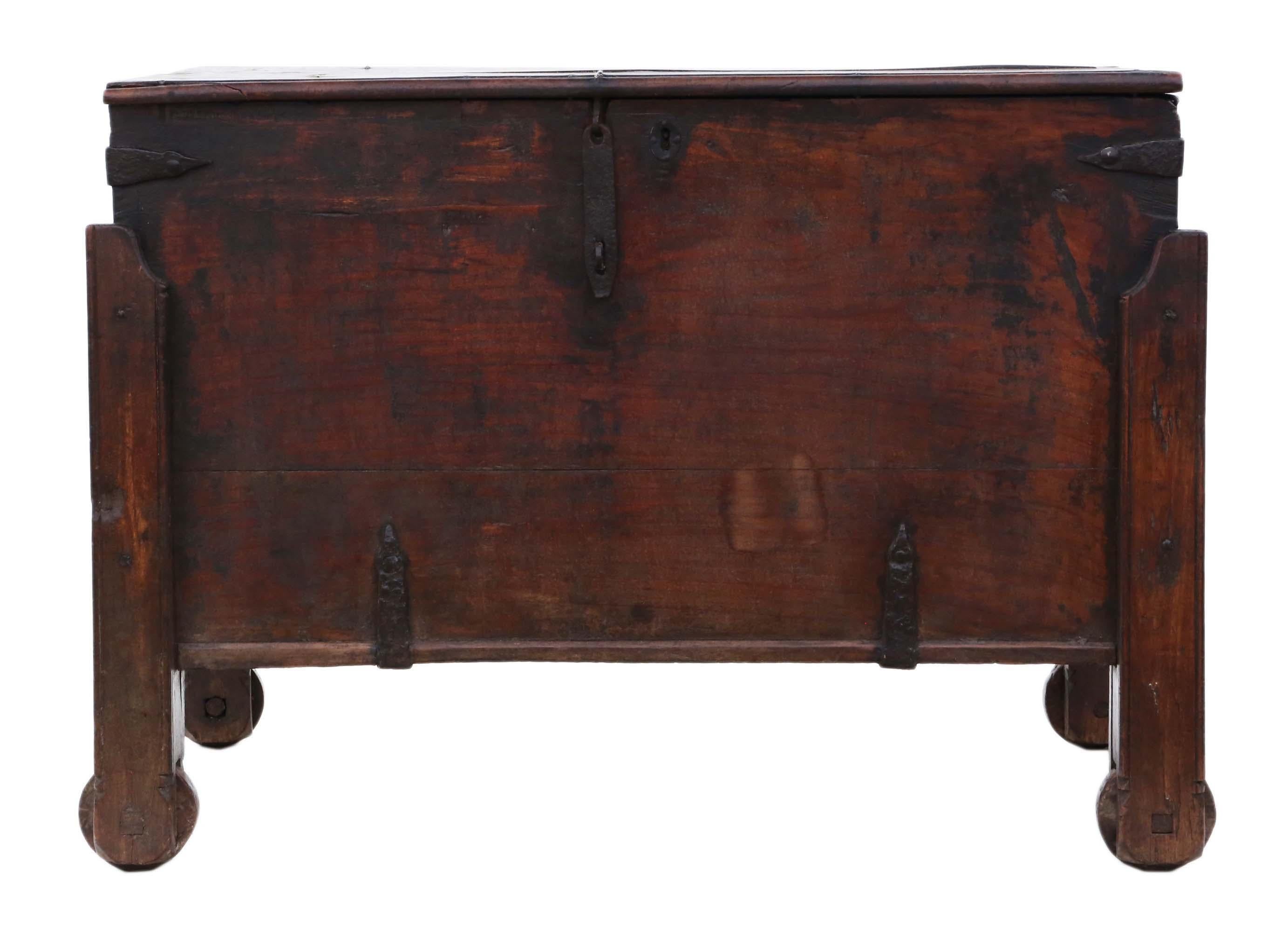 Antique 18th Century Indian Oriental Hardwood Coffer Chest In Good Condition For Sale In Wisbech, Cambridgeshire