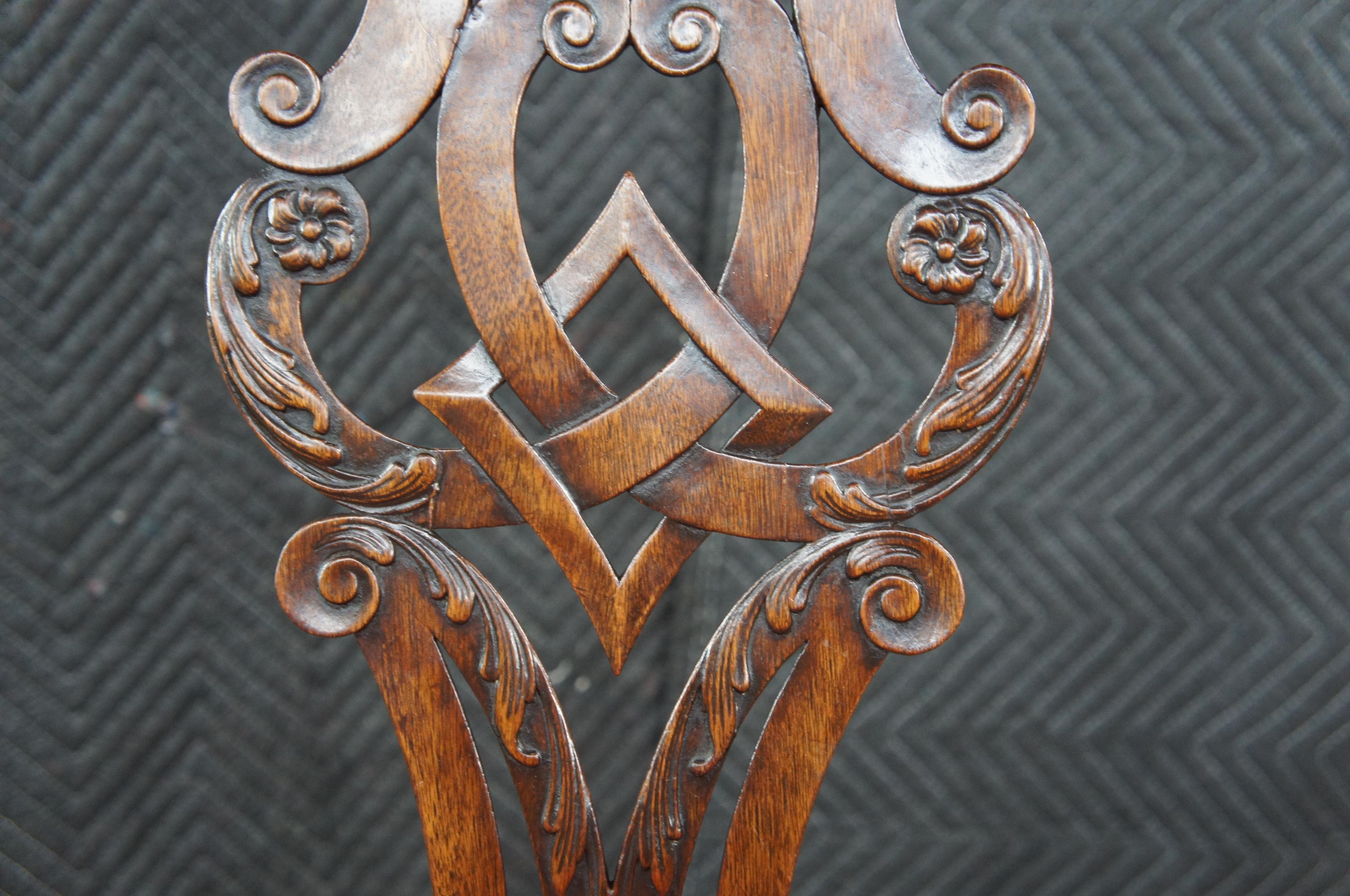 Antiguo Sillón Irlandés Chippendale de Caoba del Siglo XVIII con Brazos de Bola y Garra en venta 9