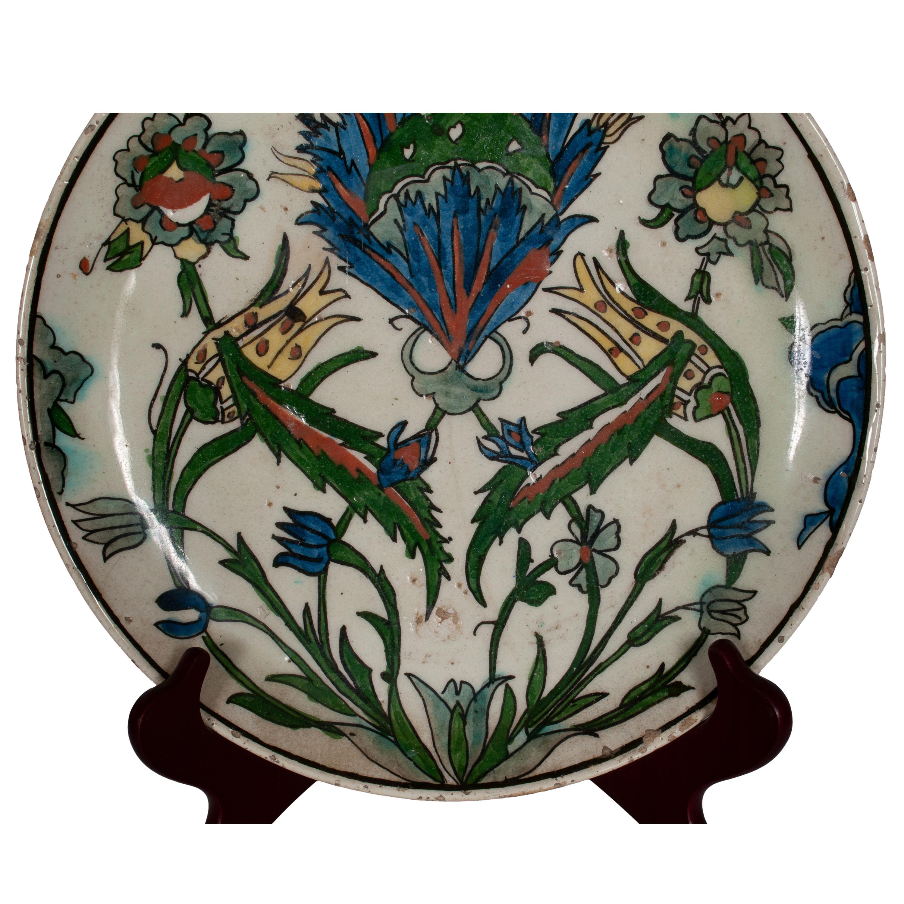 Poteries Ancienne assiette en poterie Iznik Kutayha Ottomane Islamique du 18ème siècle Turquie 1750 en vente