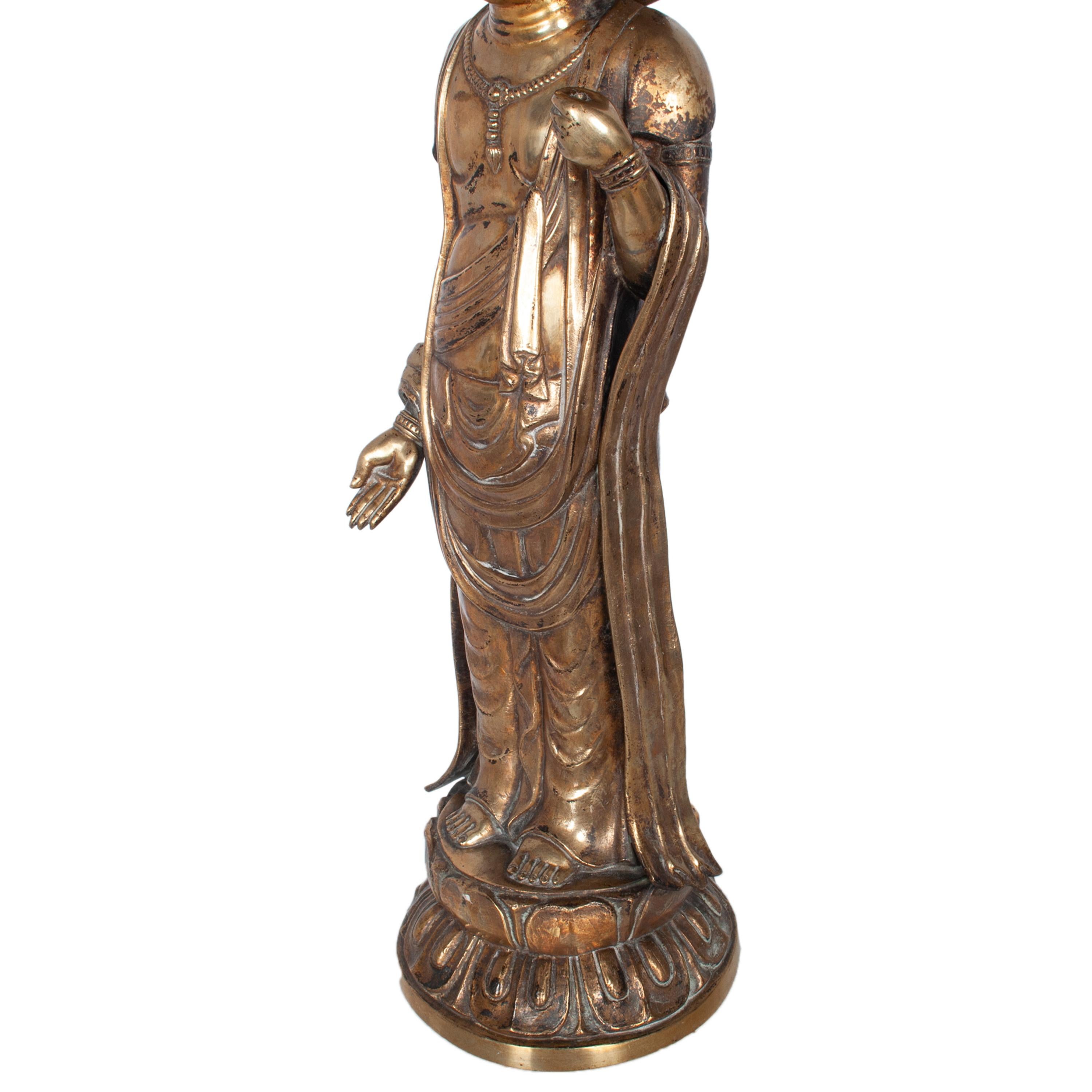 Statue de Bouddha Kannon en bronze doré du Japon Edo du 18ème siècle 1750 en vente 8