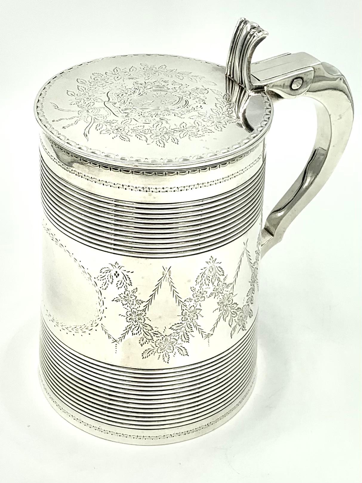 Antique 18th Century Large George III Sterling Silver Armorial Tankard, 1806 For Sale 2