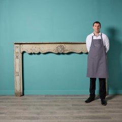 Antico caminetto in Oak intagliato Luigi XV del XVIII secolo