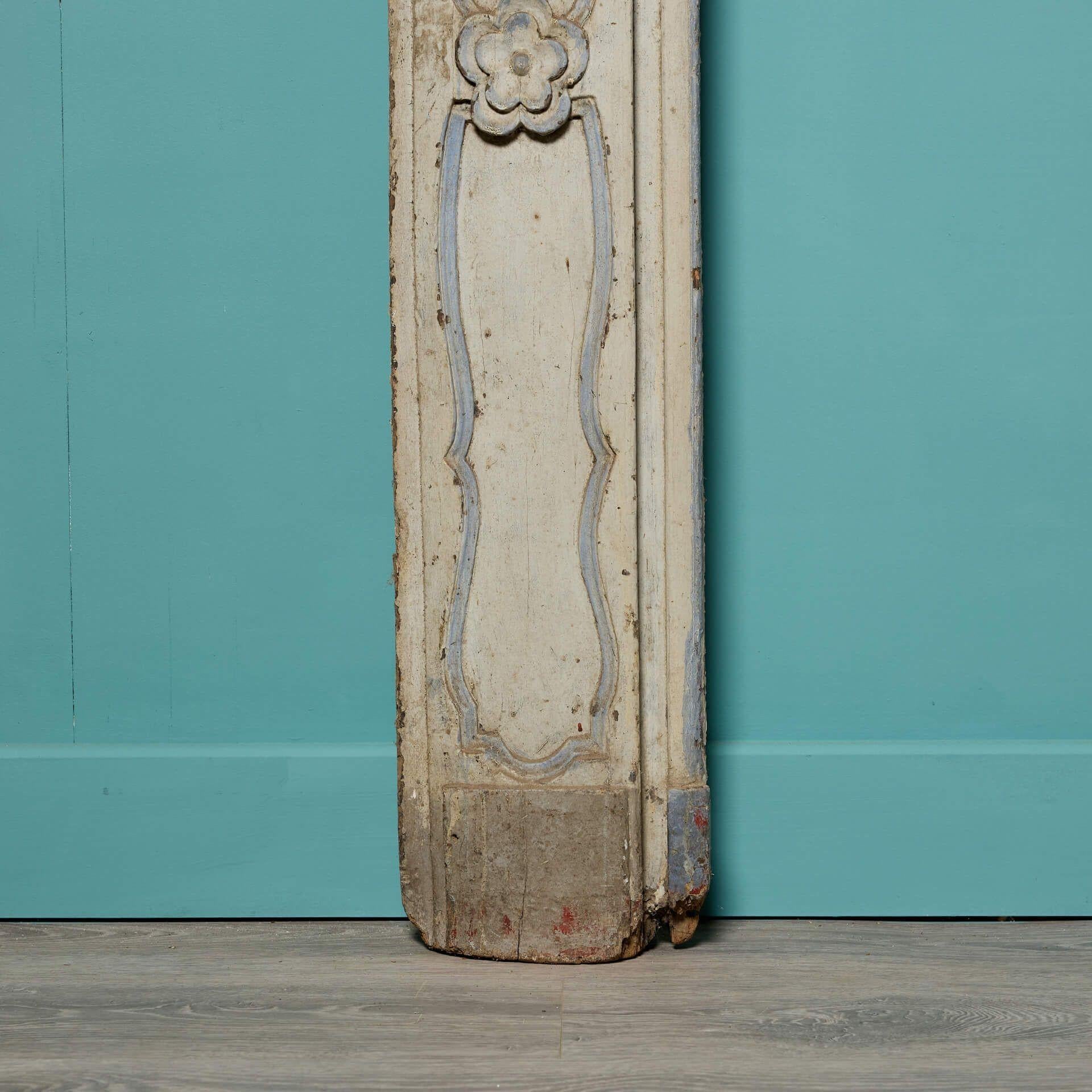 Antique 18th Century Louis XV Carved Oak Fireplace In Fair Condition For Sale In Wormelow, Herefordshire