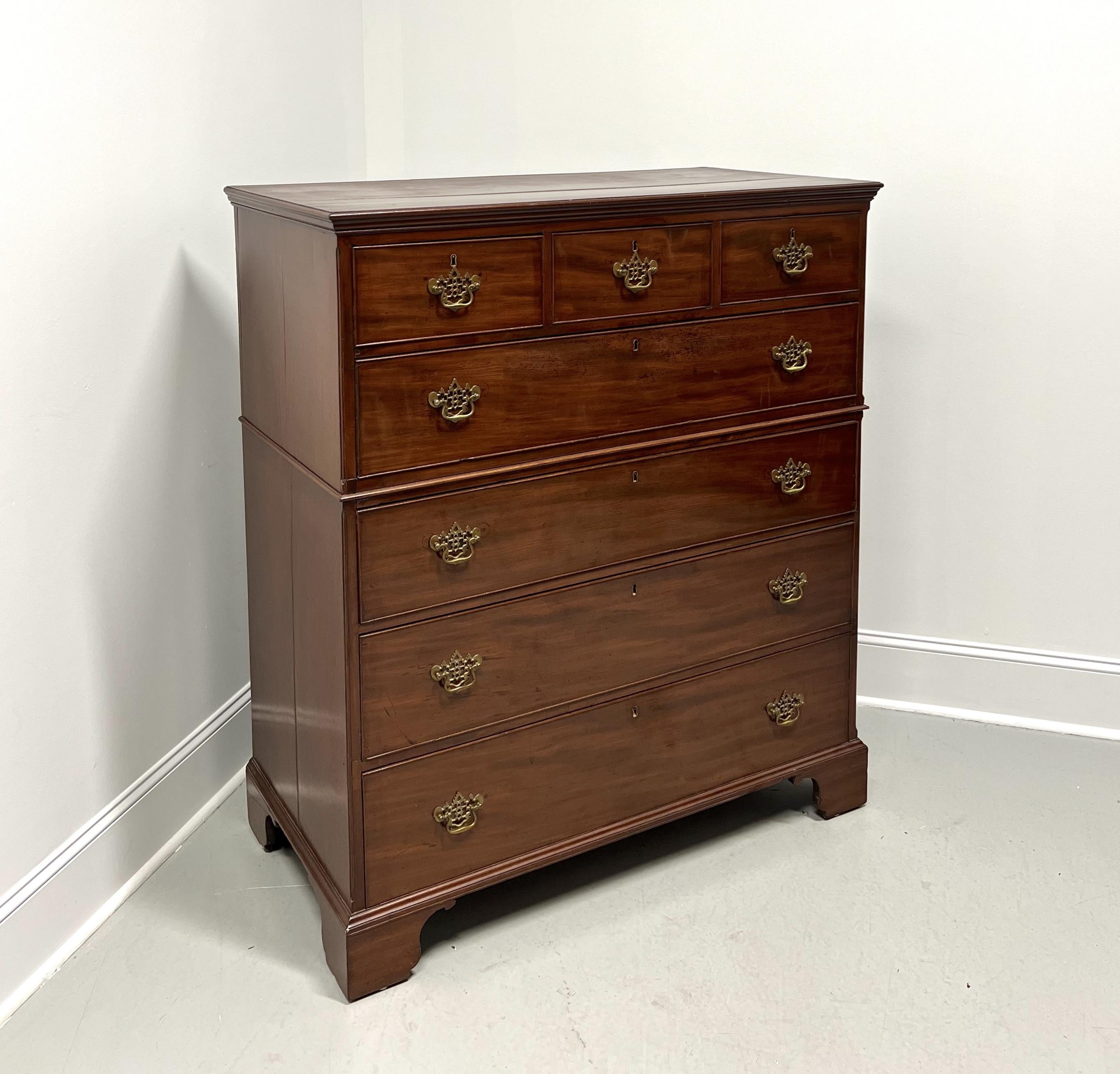 Antique 18th Century Mahogany Chippendale Extra-Large Chest on Chest For Sale 5