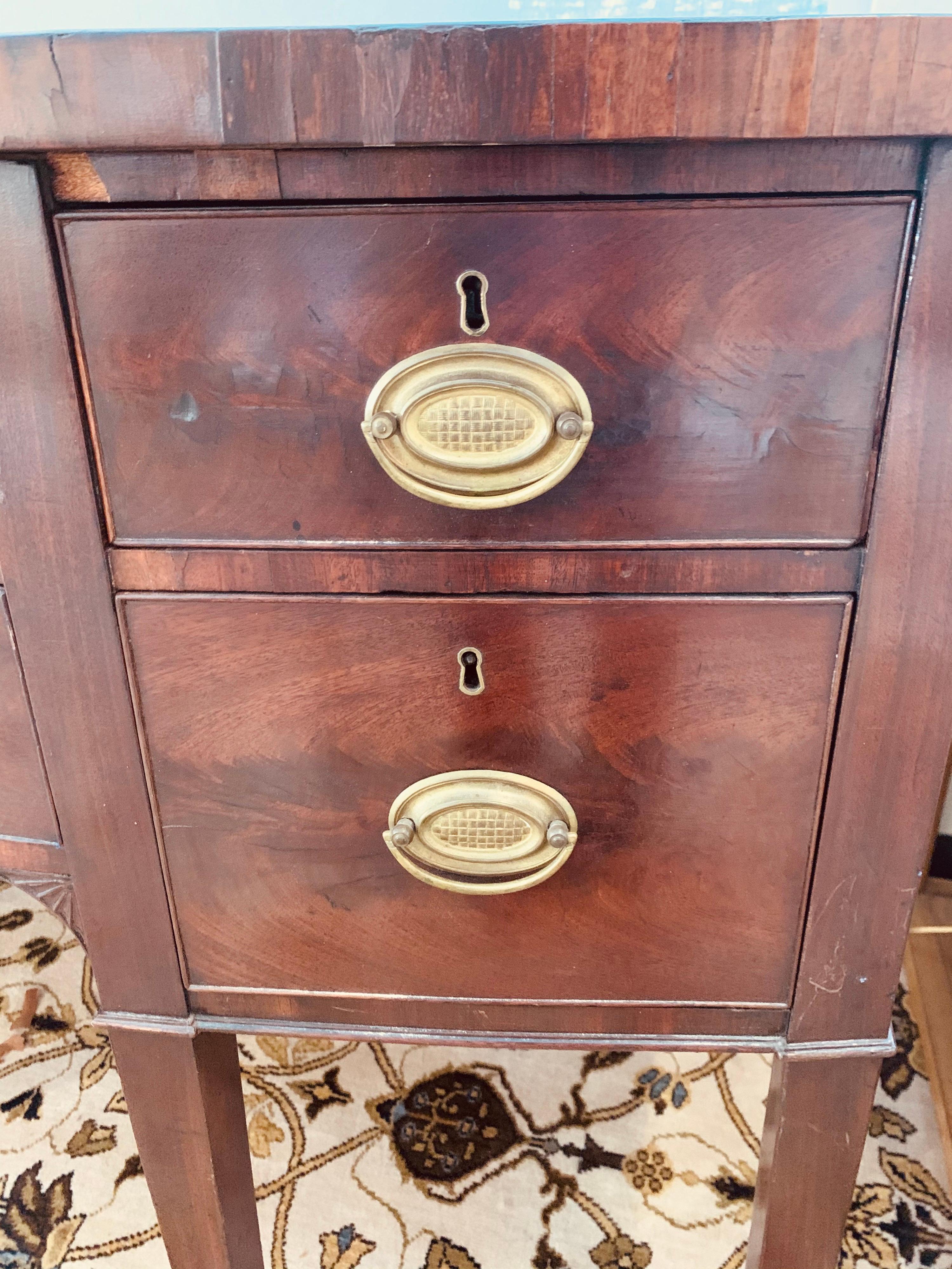 Antique 18th Century Mahogany Credenza Sideboard Buffet Server