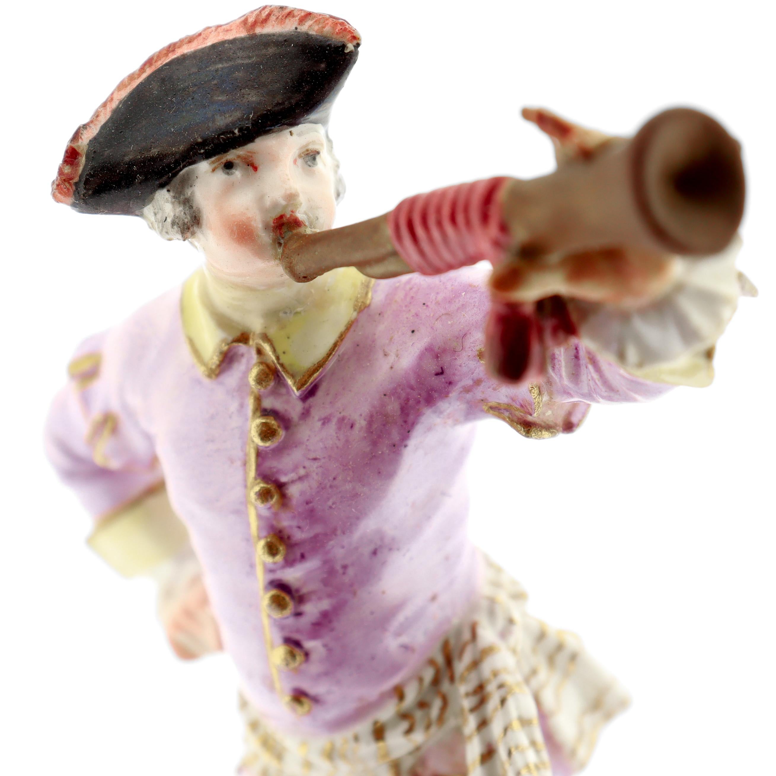 Antica statuina di gallo di Meissen Porcelain del XVIII secolo - Trombettiere n. 12 in vendita 2