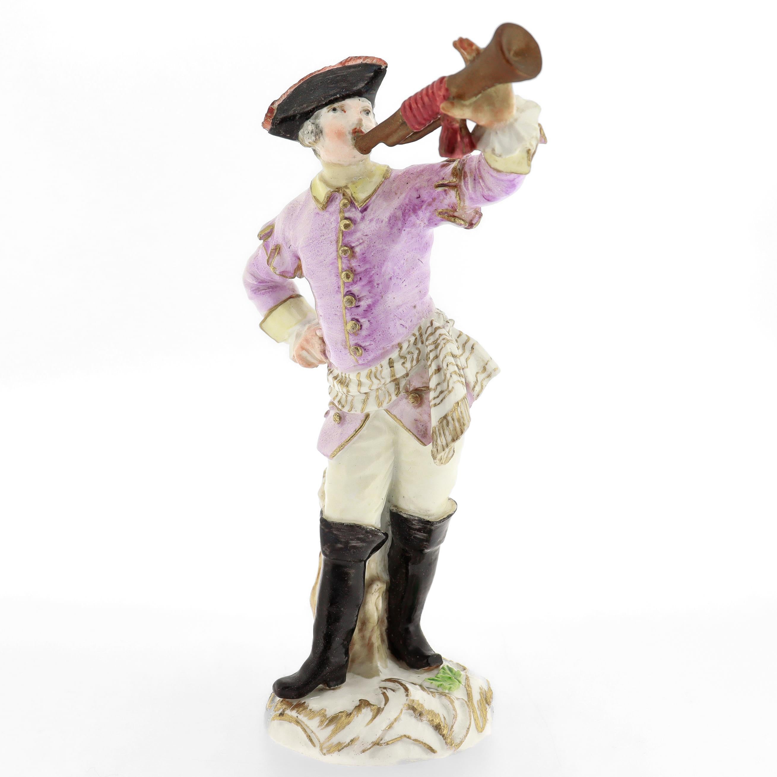 Rococò Antica statuina di gallo di Meissen Porcelain del XVIII secolo - Trombettiere n. 12 in vendita