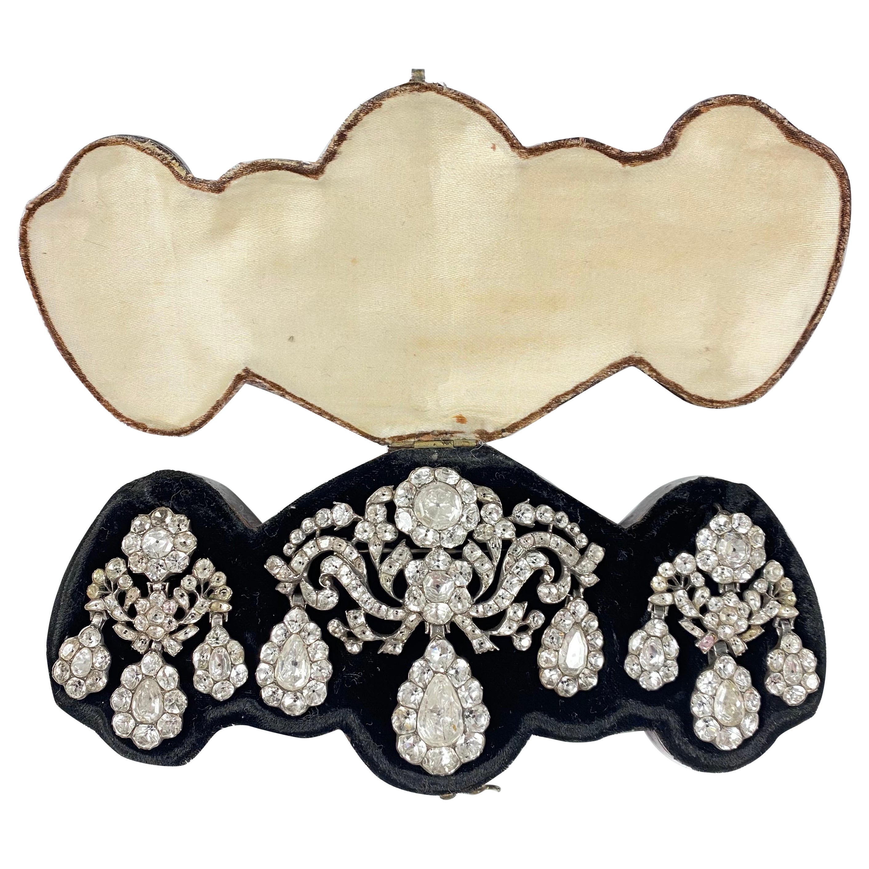 Antiquité 18ème siècle Minas Nova Boucles d'oreilles Pendentif/Broche Girandole Portugais en vente