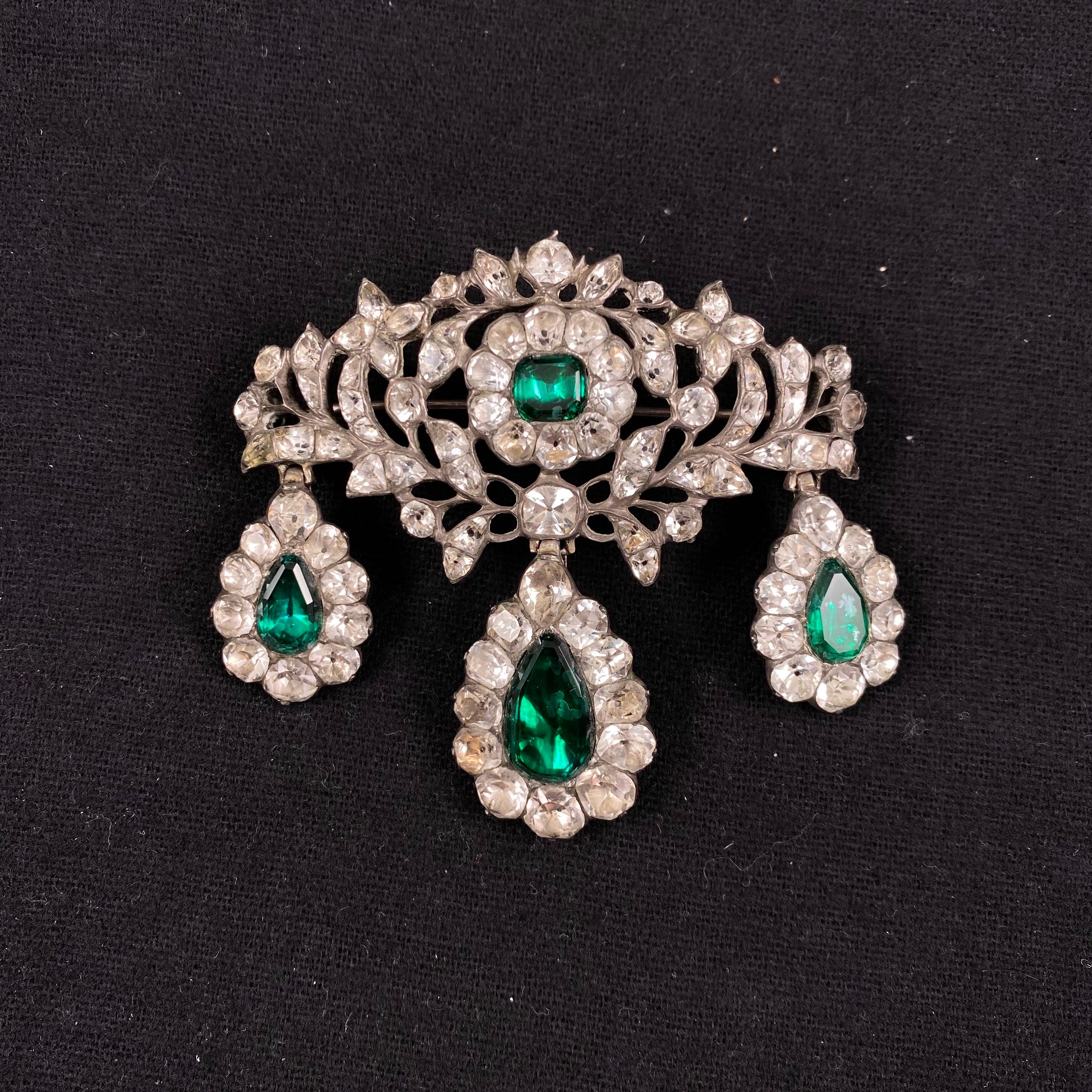 Antique 18th Century Minas Novas Rock Crystal Topaz Girandole Earrings Brooch For Sale 5